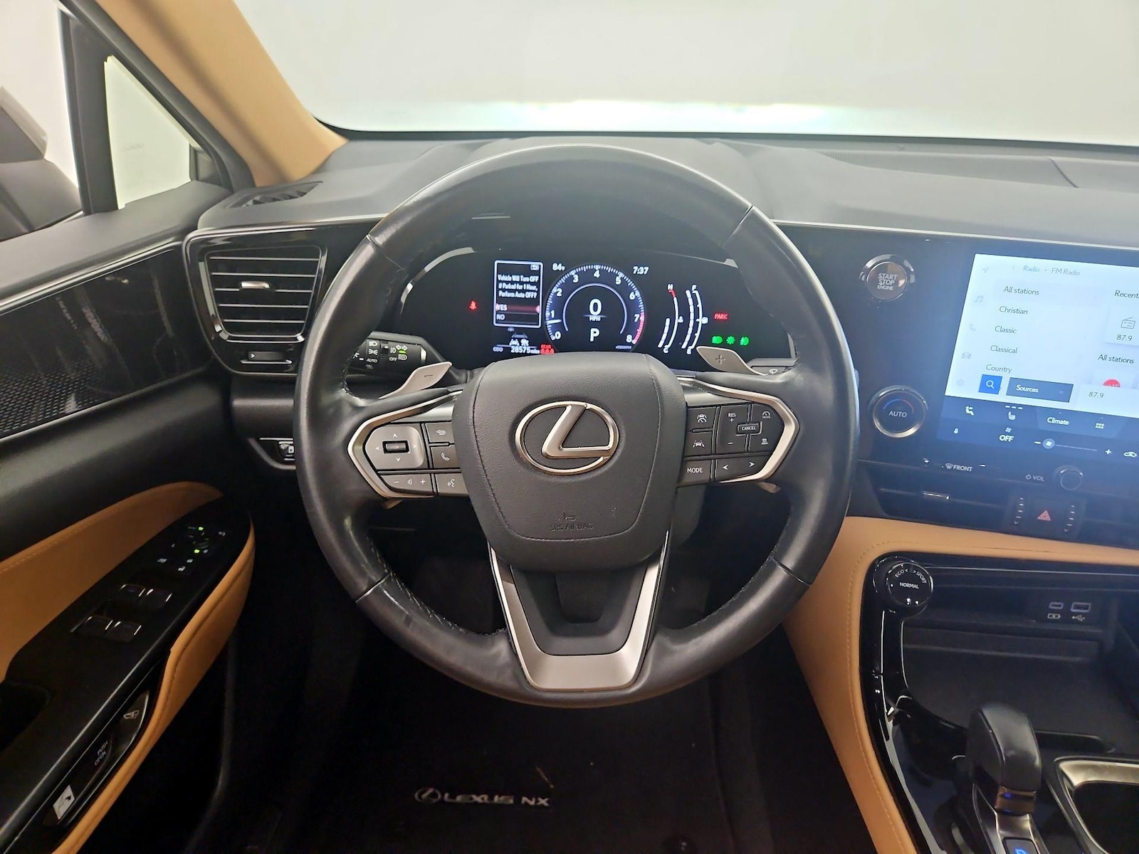 2023 Lexus NX 250 - Photo 9