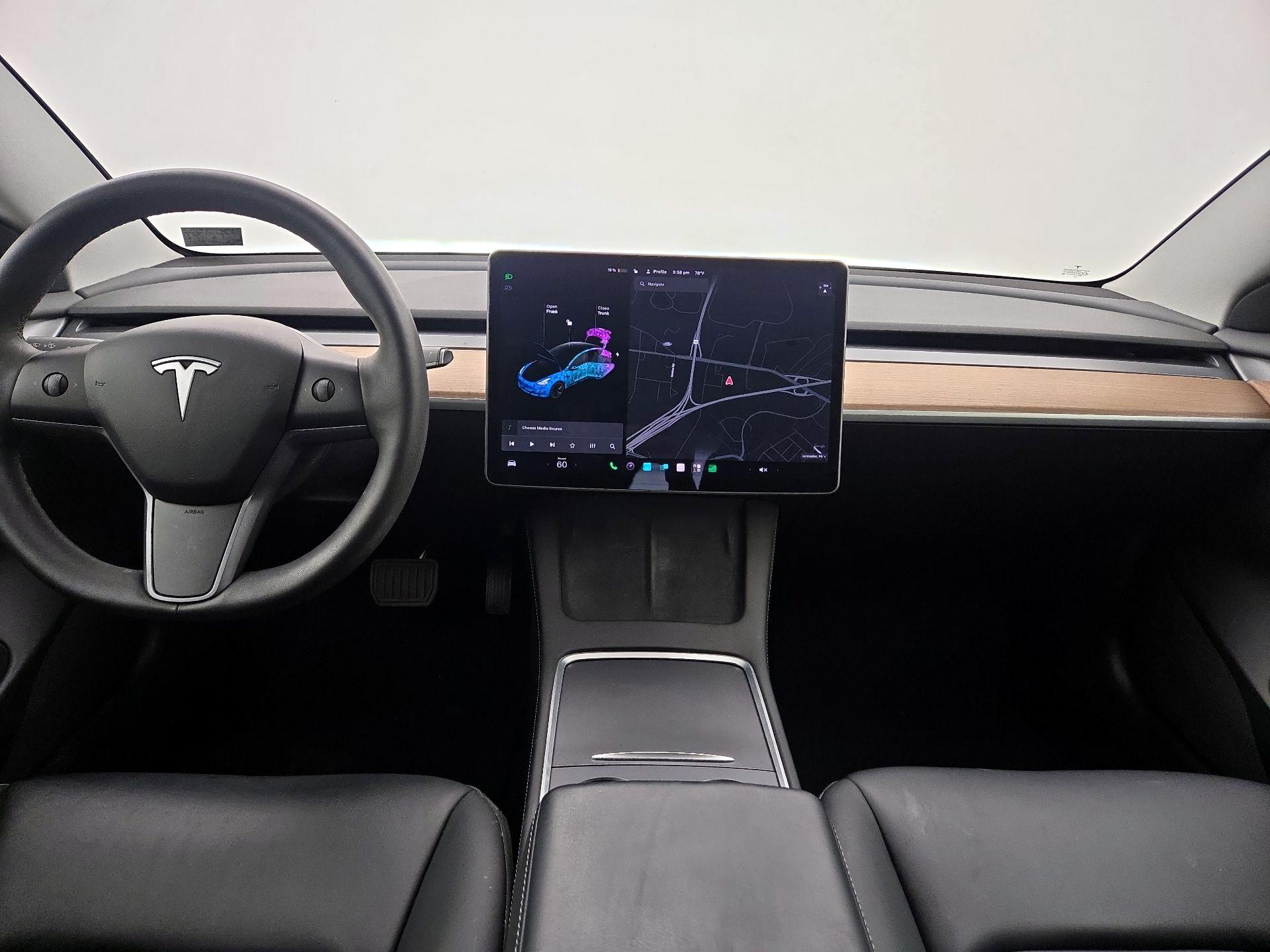 Thumbnail: 2021 Tesla Model 3 - 9