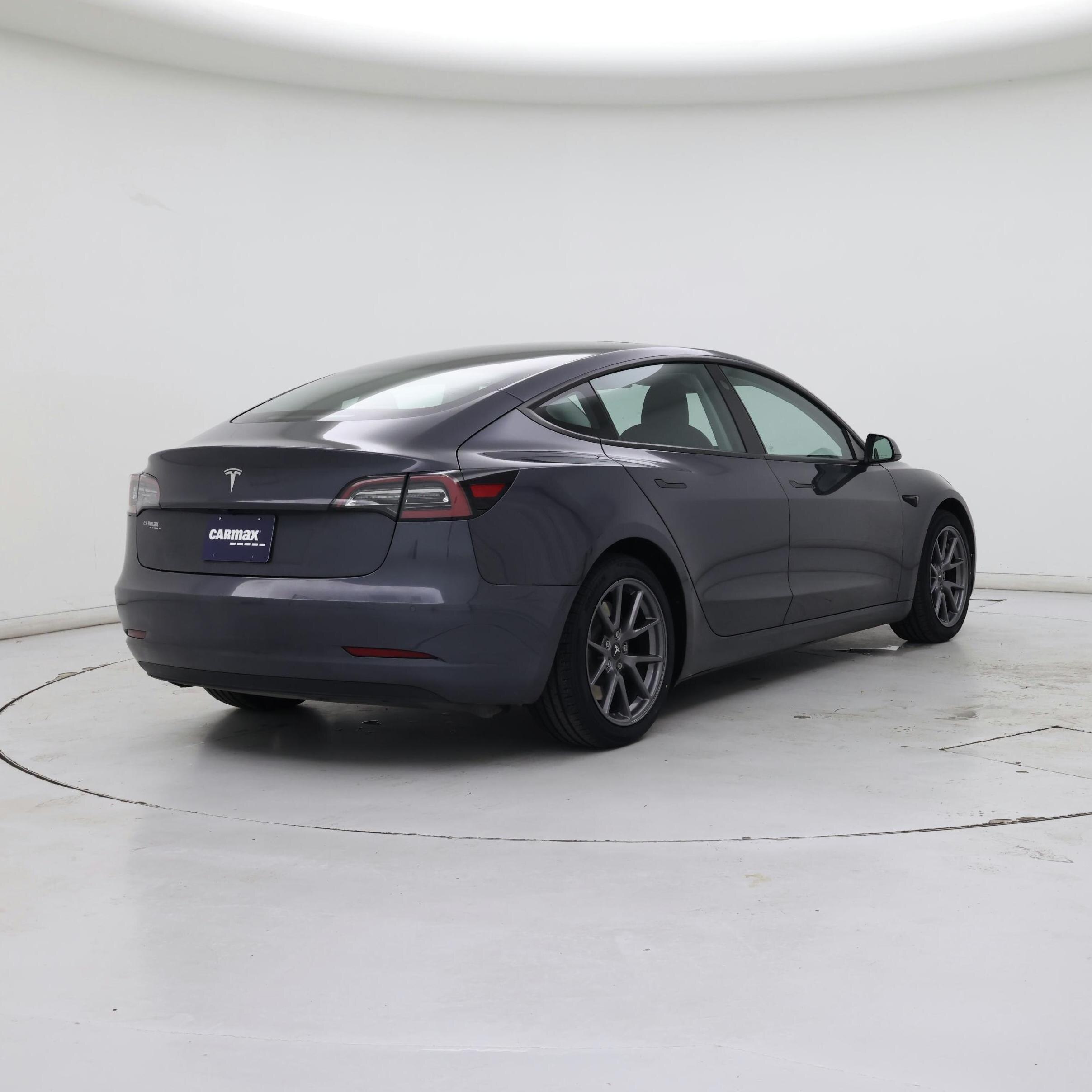 Thumbnail: 2021 Tesla Model 3 - 8