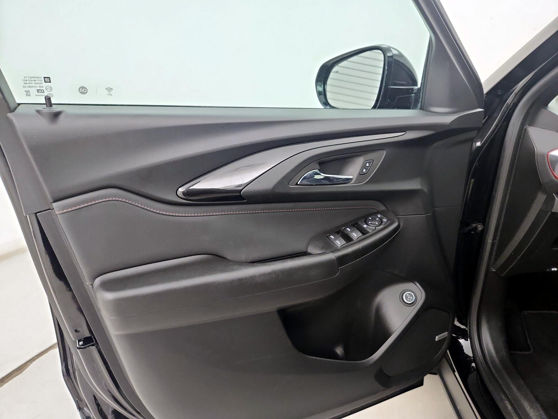 Thumbnail: 2022 Chevrolet TrailBlazer - 12