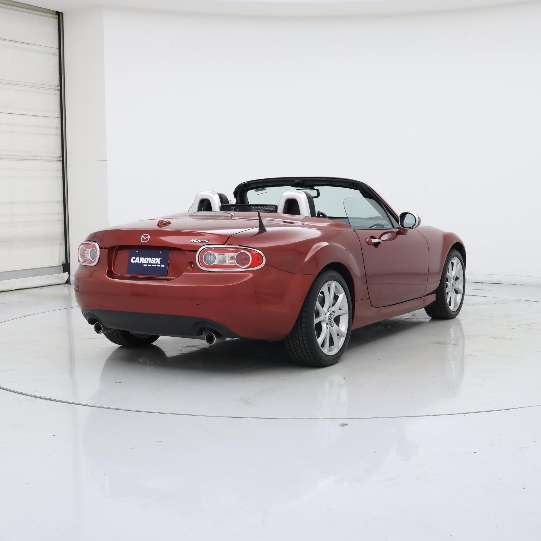 Thumbnail: 2014 Mazda MX-5 Miata - 8