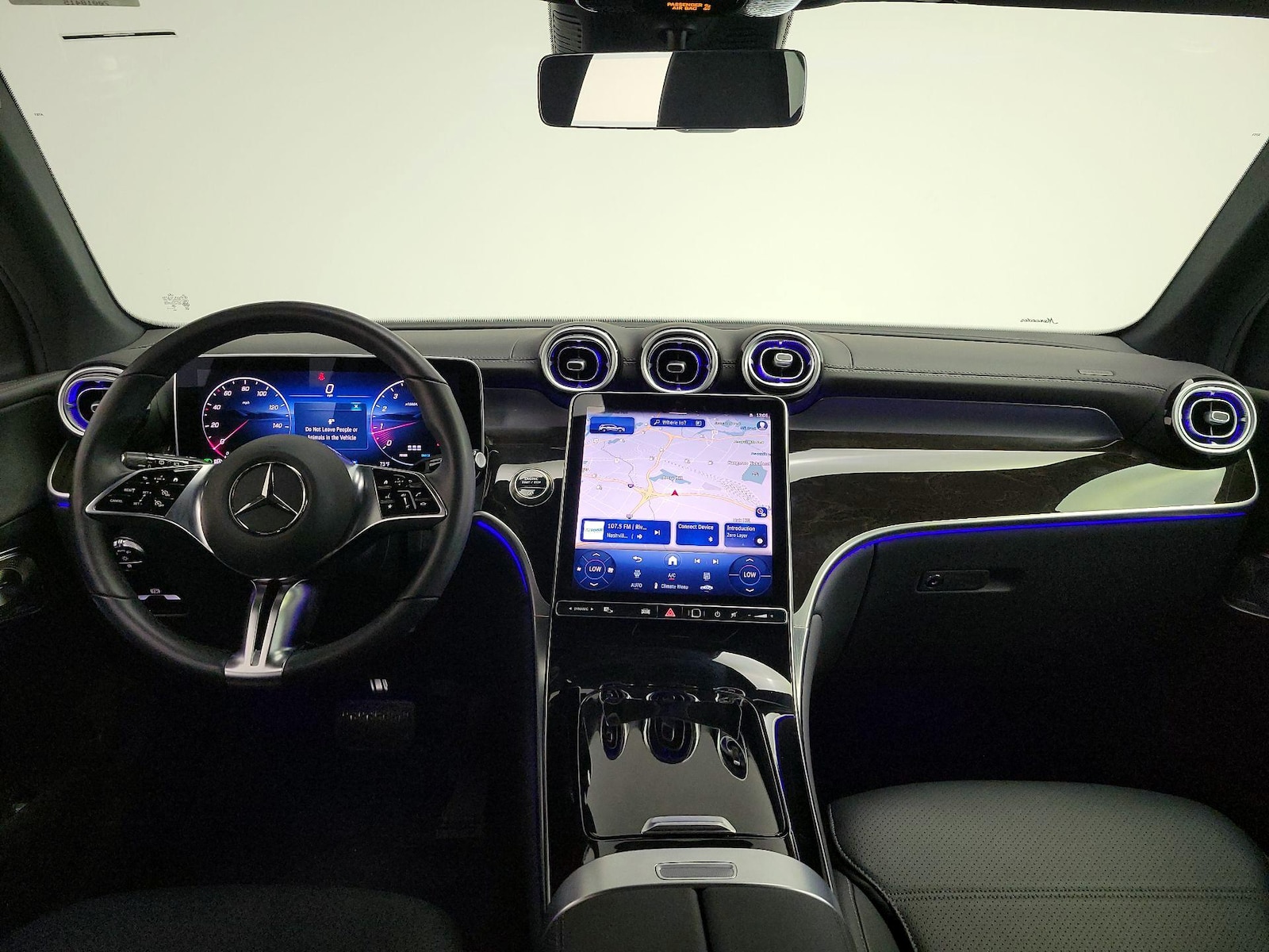 2025 Mercedes-Benz GLC Base - Photo 10