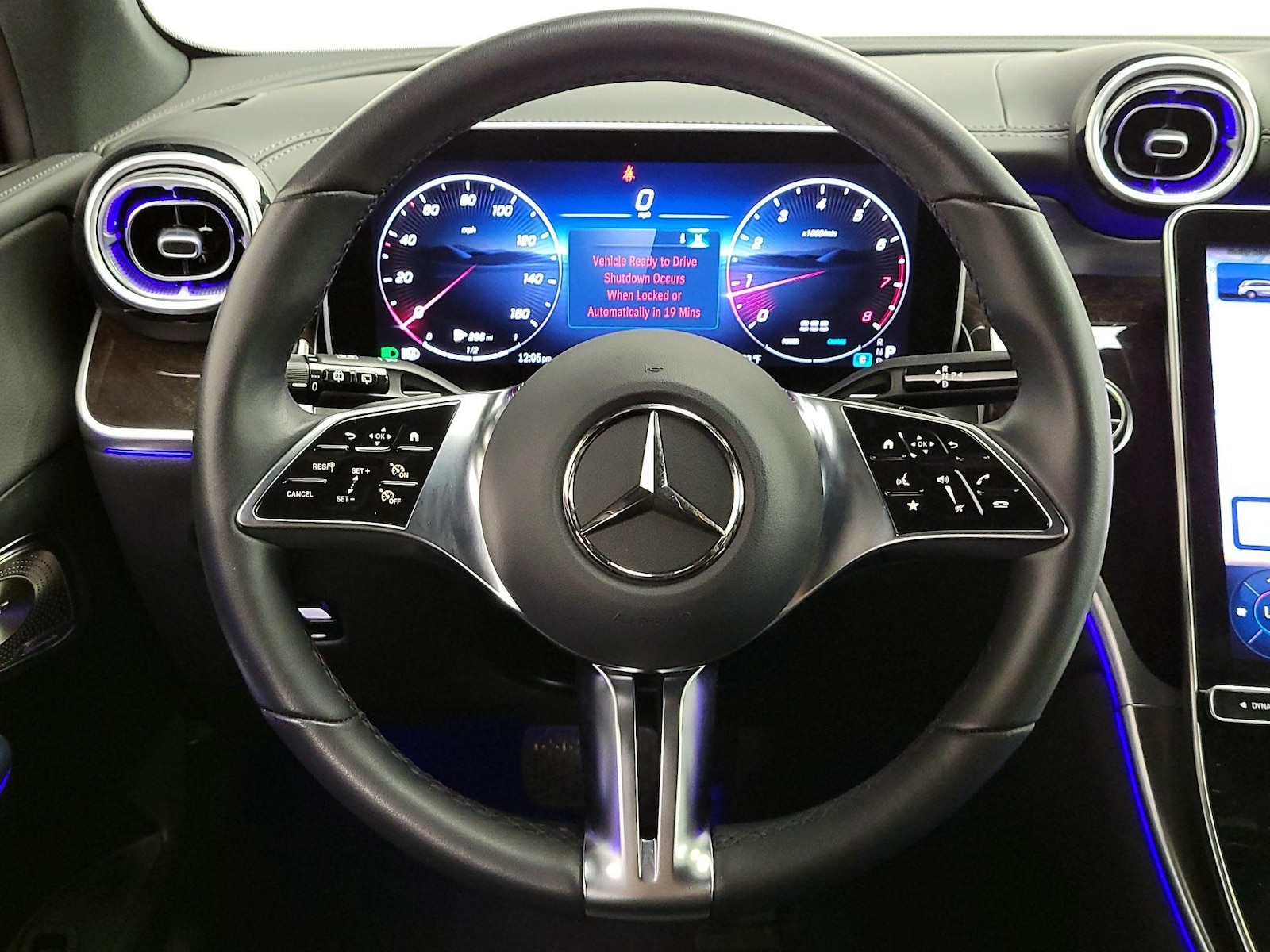 2025 Mercedes-Benz GLC Base - Photo 11
