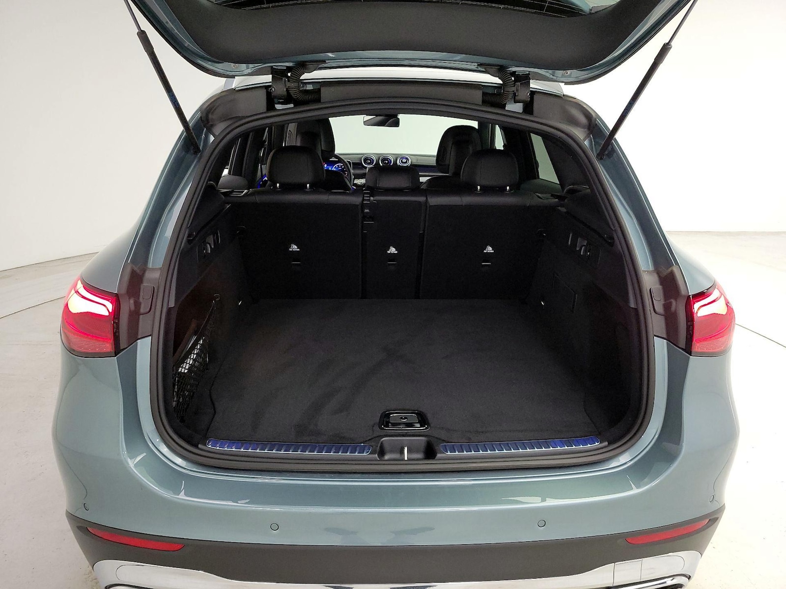 2025 Mercedes-Benz GLC Base - Photo 22