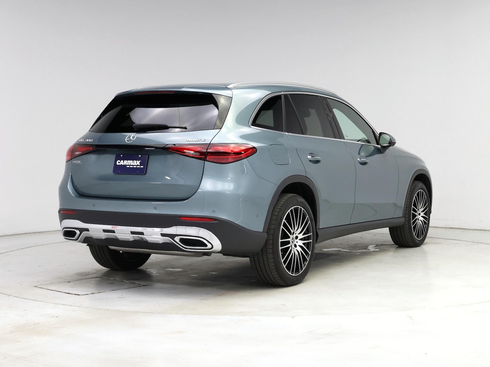2025 Mercedes-Benz GLC Base - Photo 9