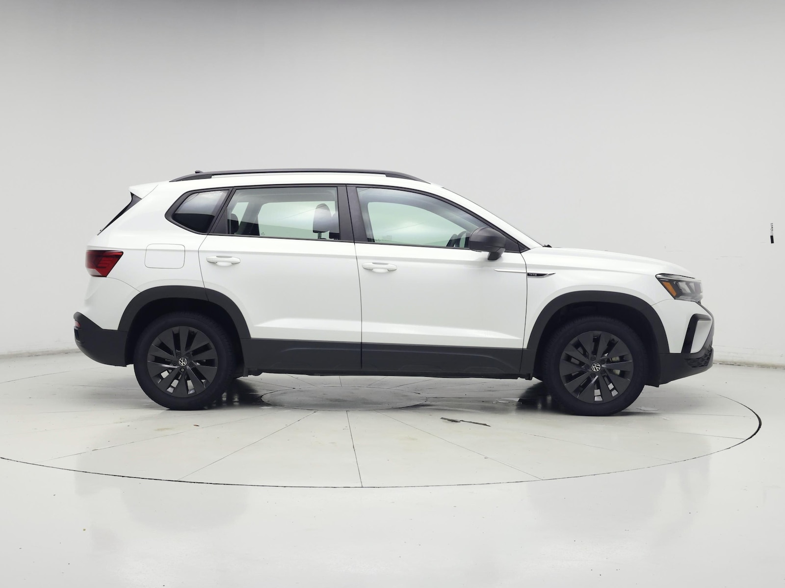 2022 Volkswagen Taos S - Photo 8