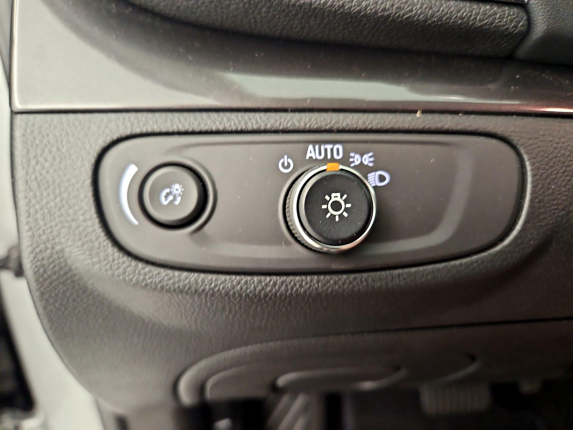 Thumbnail: 2021 Buick Encore - 13