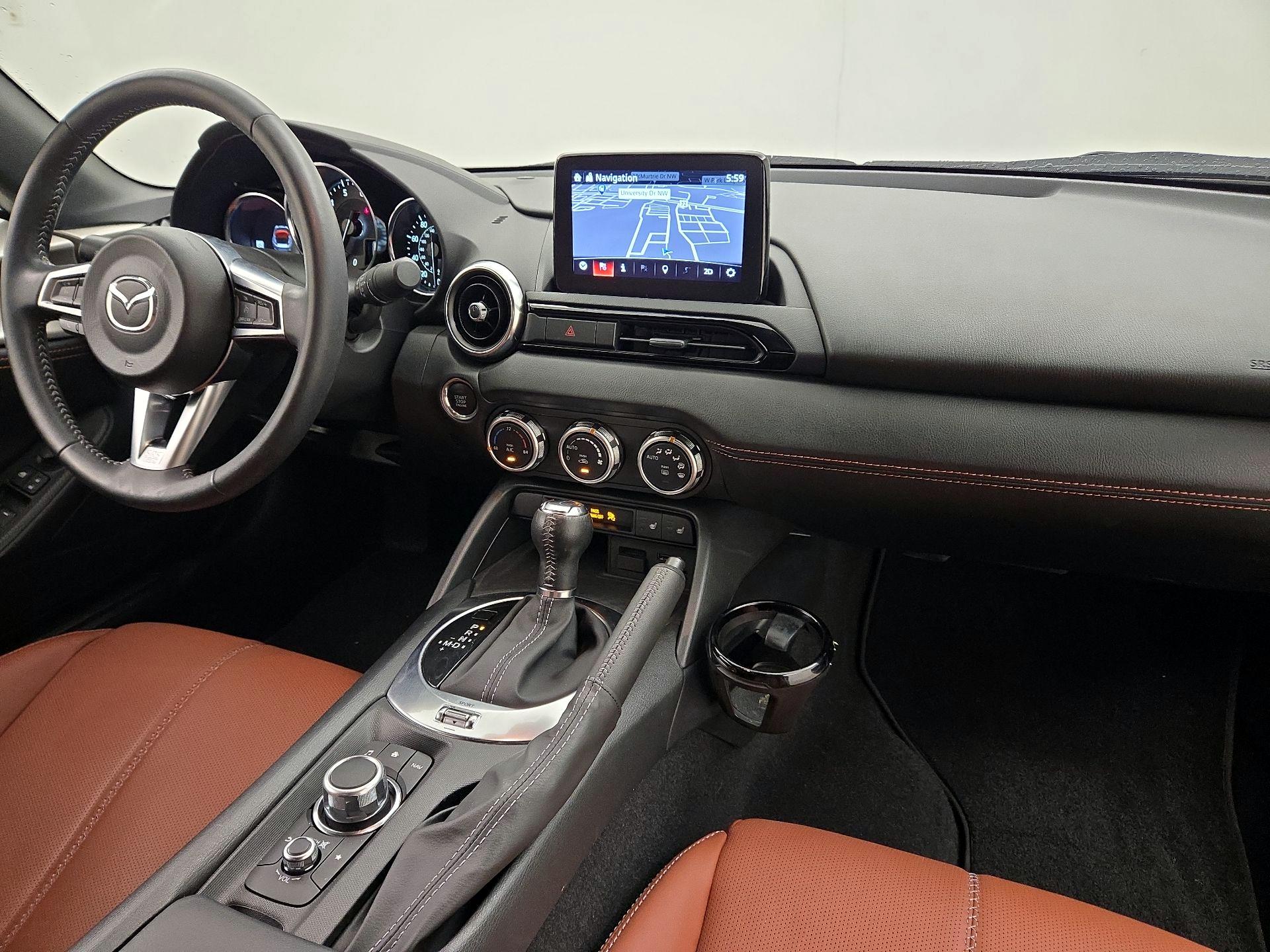 Thumbnail: 2023 Mazda MX-5 Miata - 9