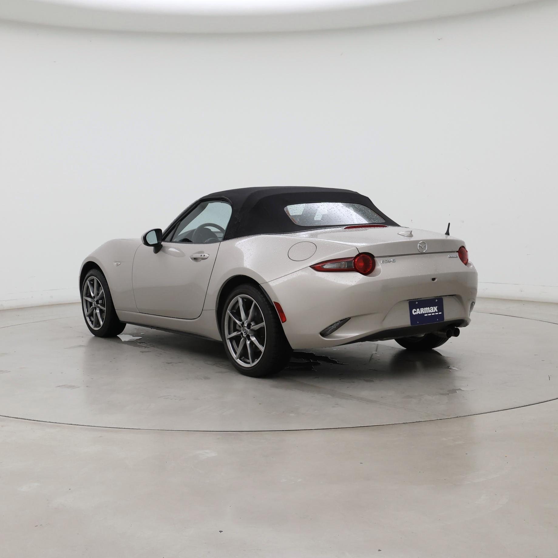 Thumbnail: 2023 Mazda MX-5 Miata - 2