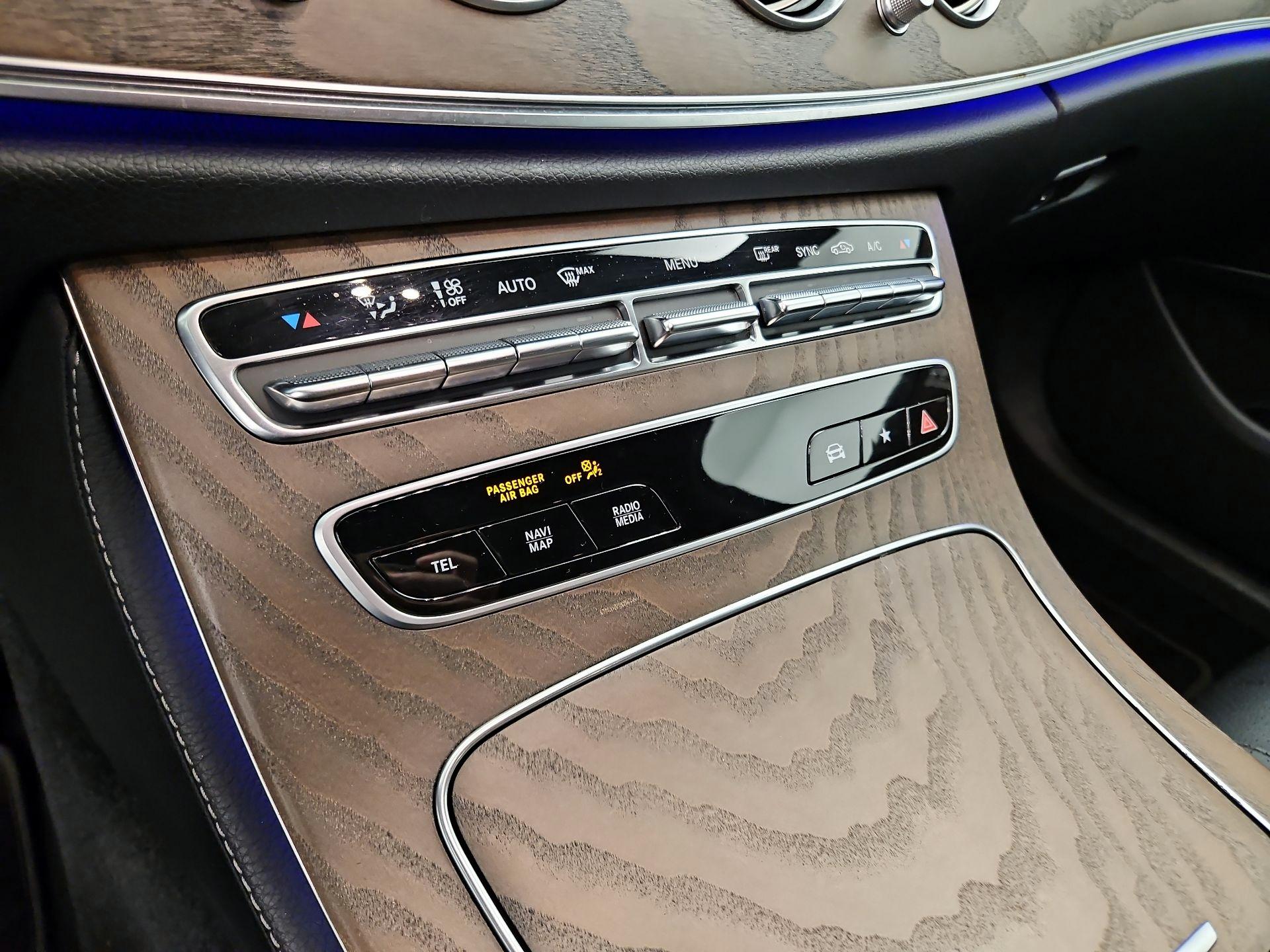 Thumbnail: 2022 Mercedes-Benz E-Class - 17