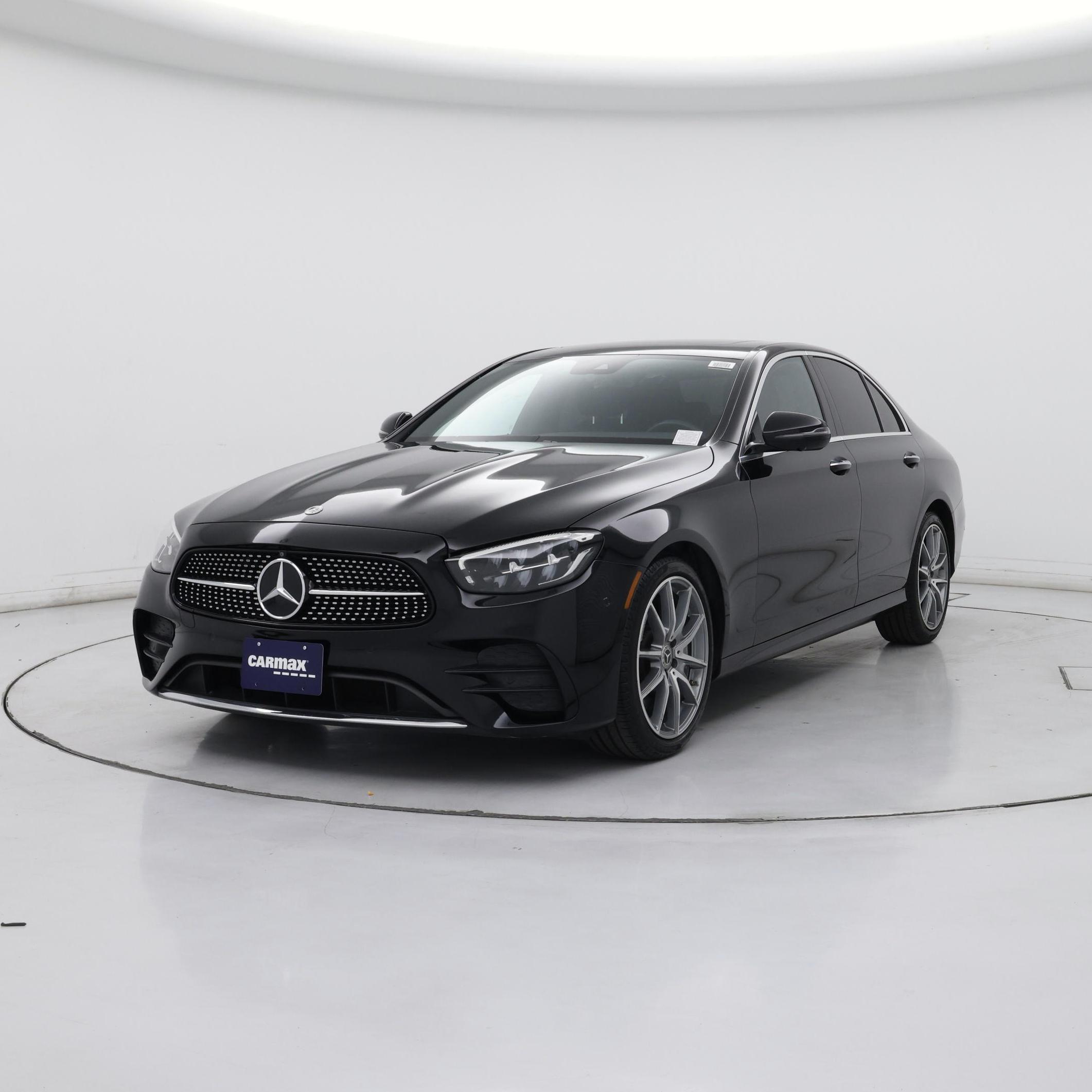 Thumbnail: 2022 Mercedes-Benz E-Class - 4