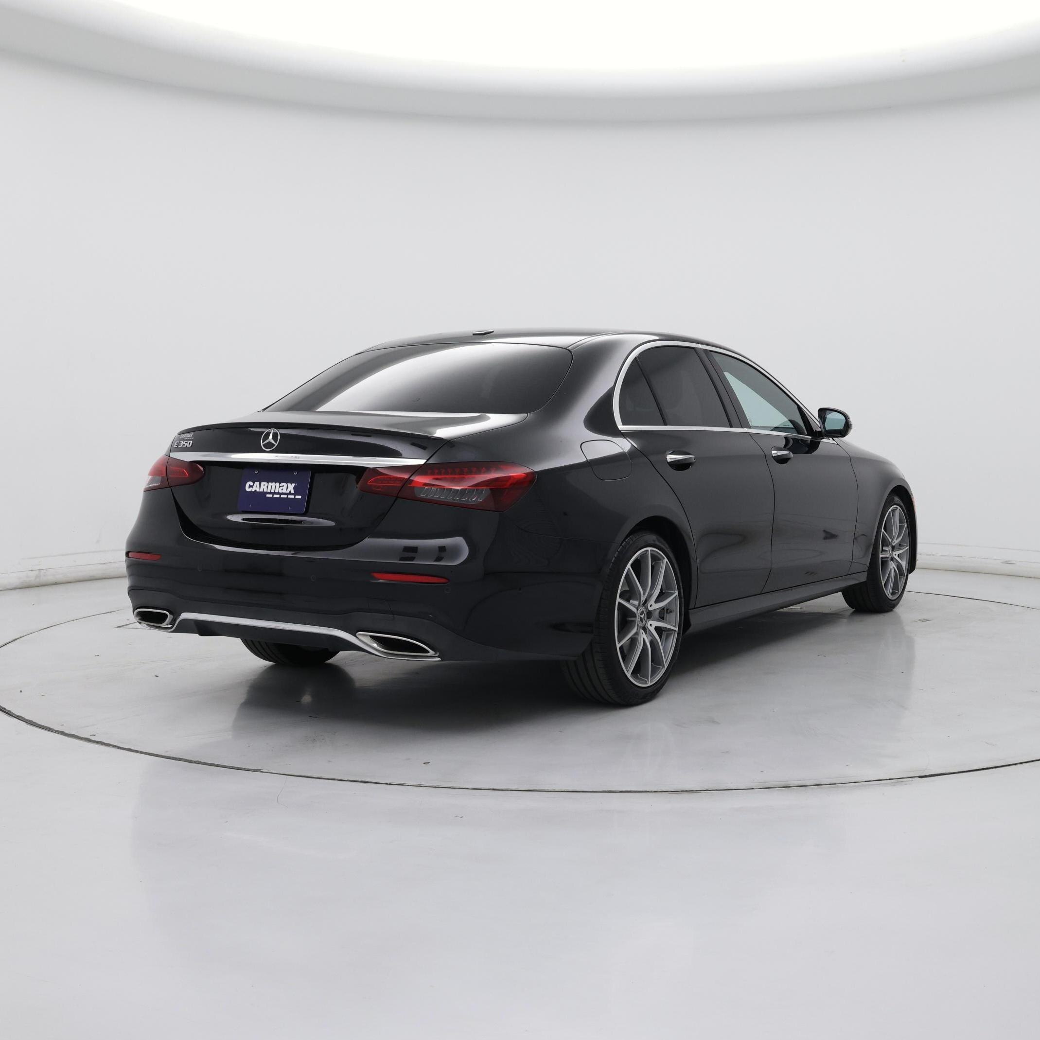 Thumbnail: 2022 Mercedes-Benz E-Class - 8
