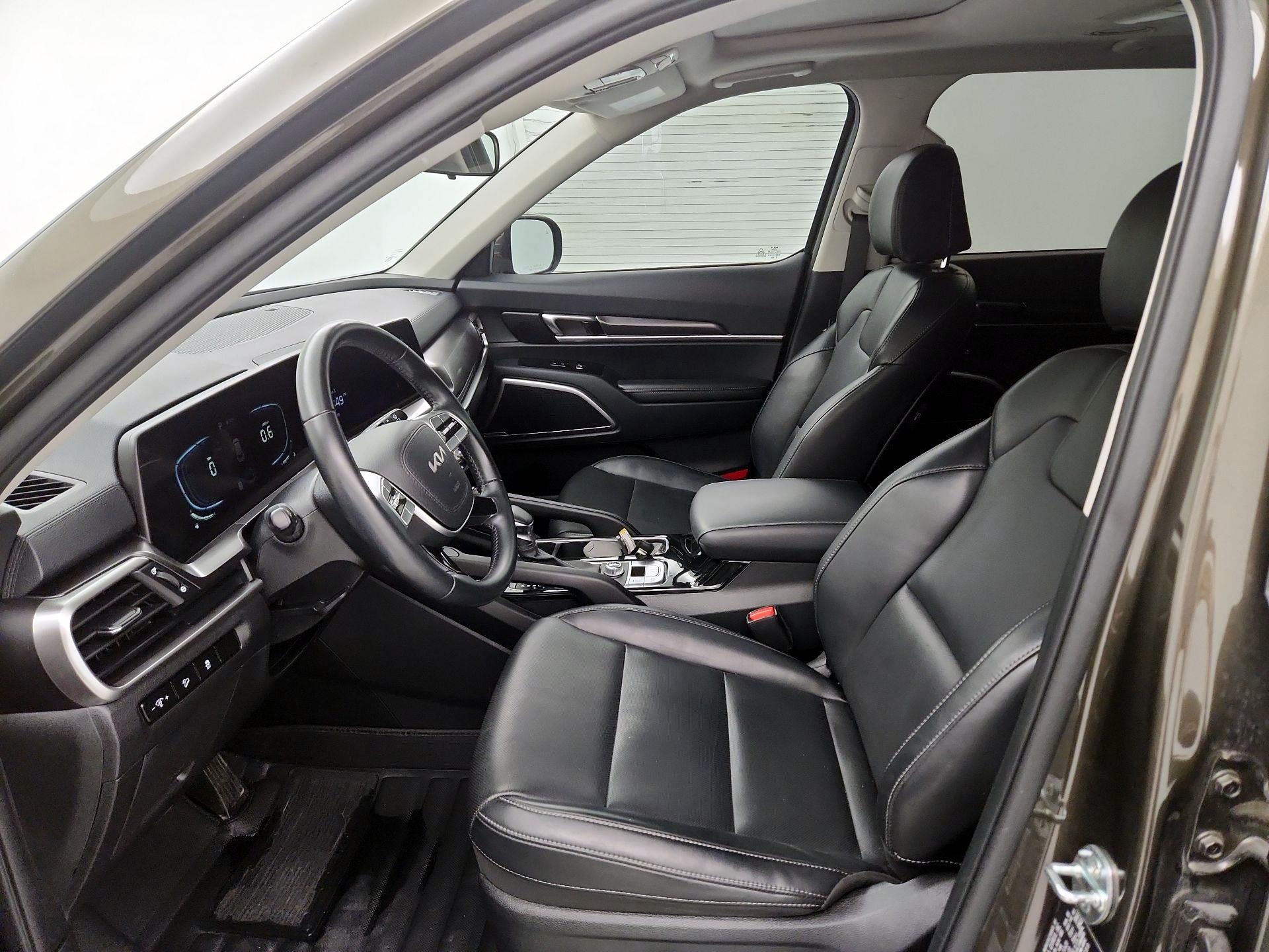 Thumbnail: 2024 Kia Telluride - 11