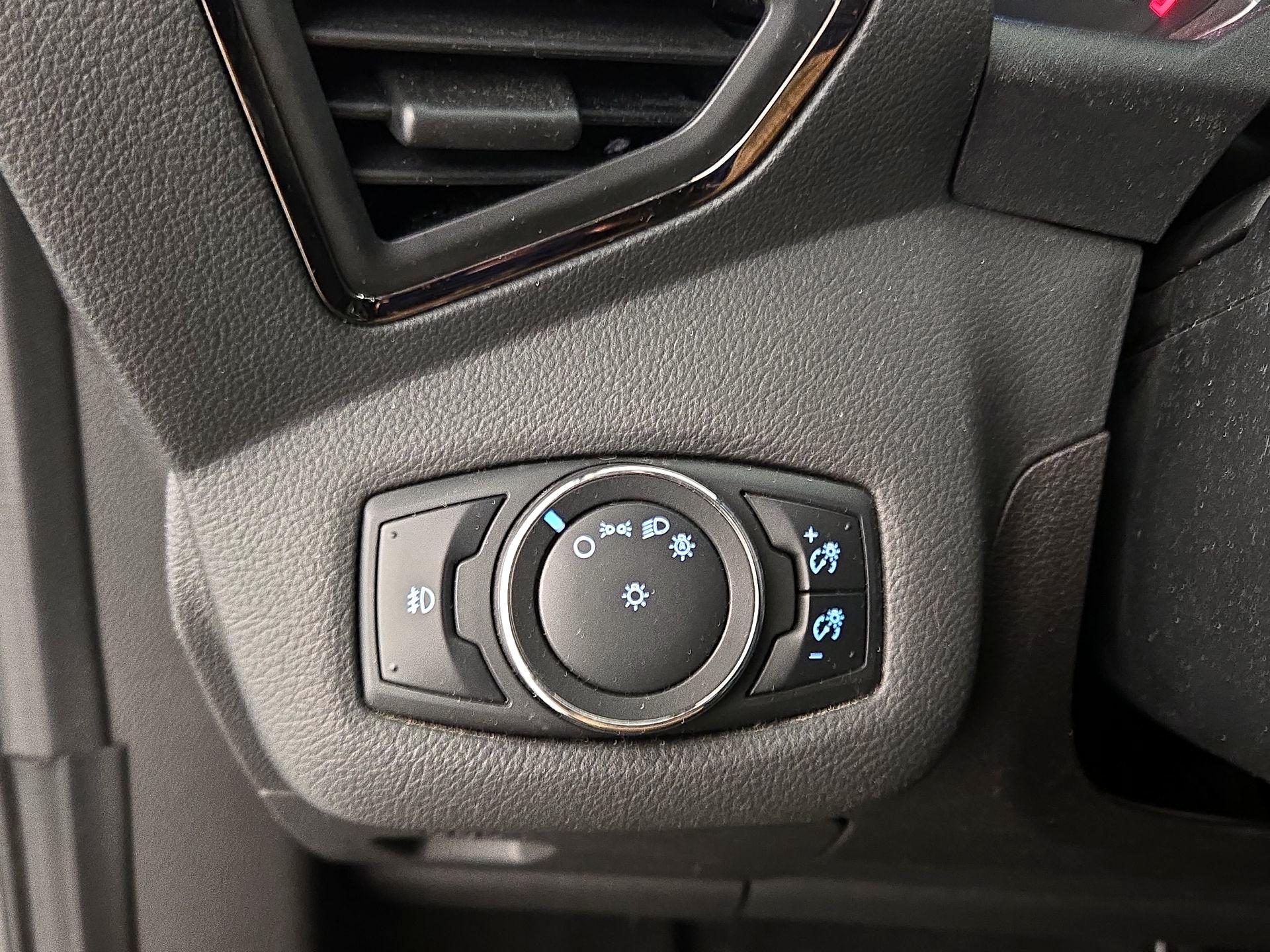 Thumbnail: 2014 Ford Escape - 13
