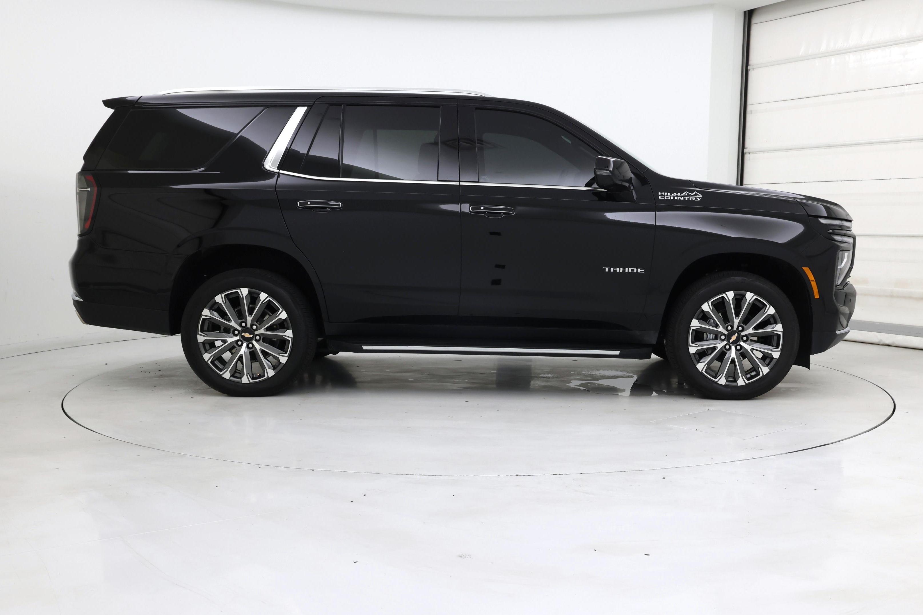 Thumbnail: 2026 Chevrolet Tahoe - 7