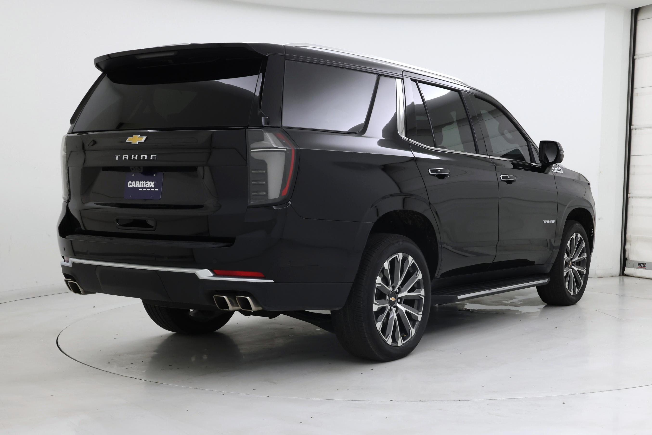 Thumbnail: 2026 Chevrolet Tahoe - 8