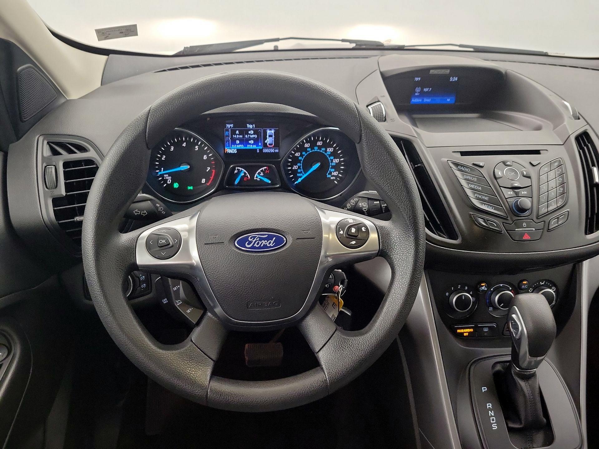 Thumbnail: 2016 Ford Escape - 10