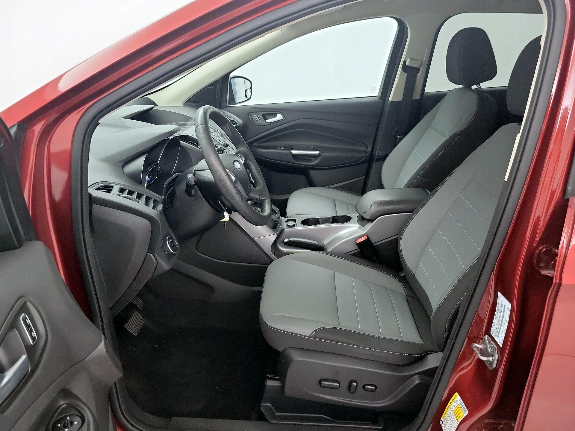 Thumbnail: 2016 Ford Escape - 11