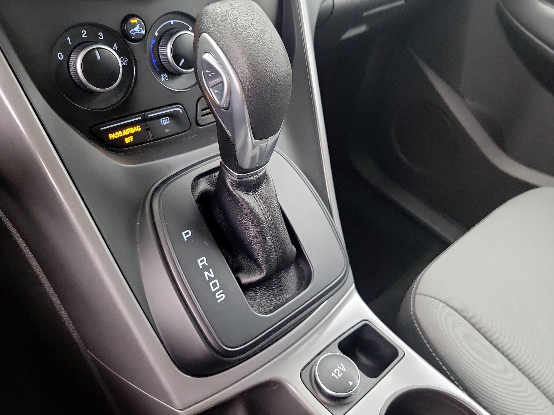 Thumbnail: 2016 Ford Escape - 17