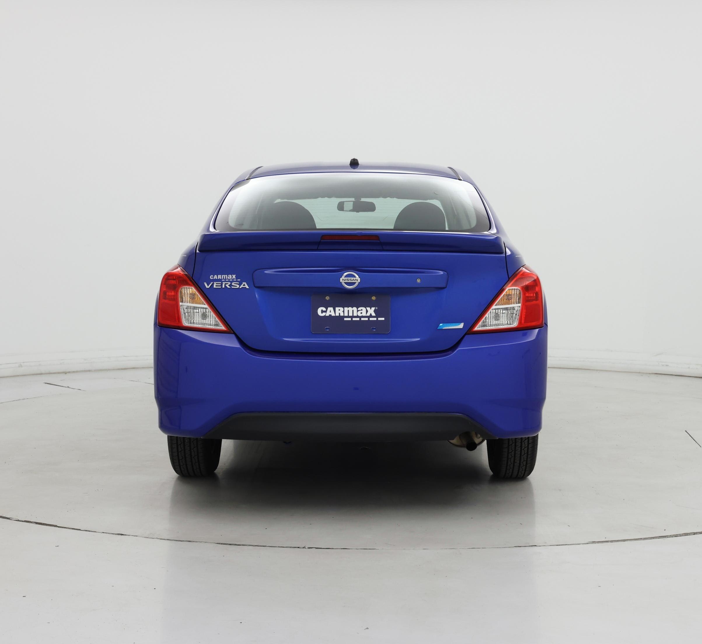 Thumbnail: 2015 Nissan Versa - 6