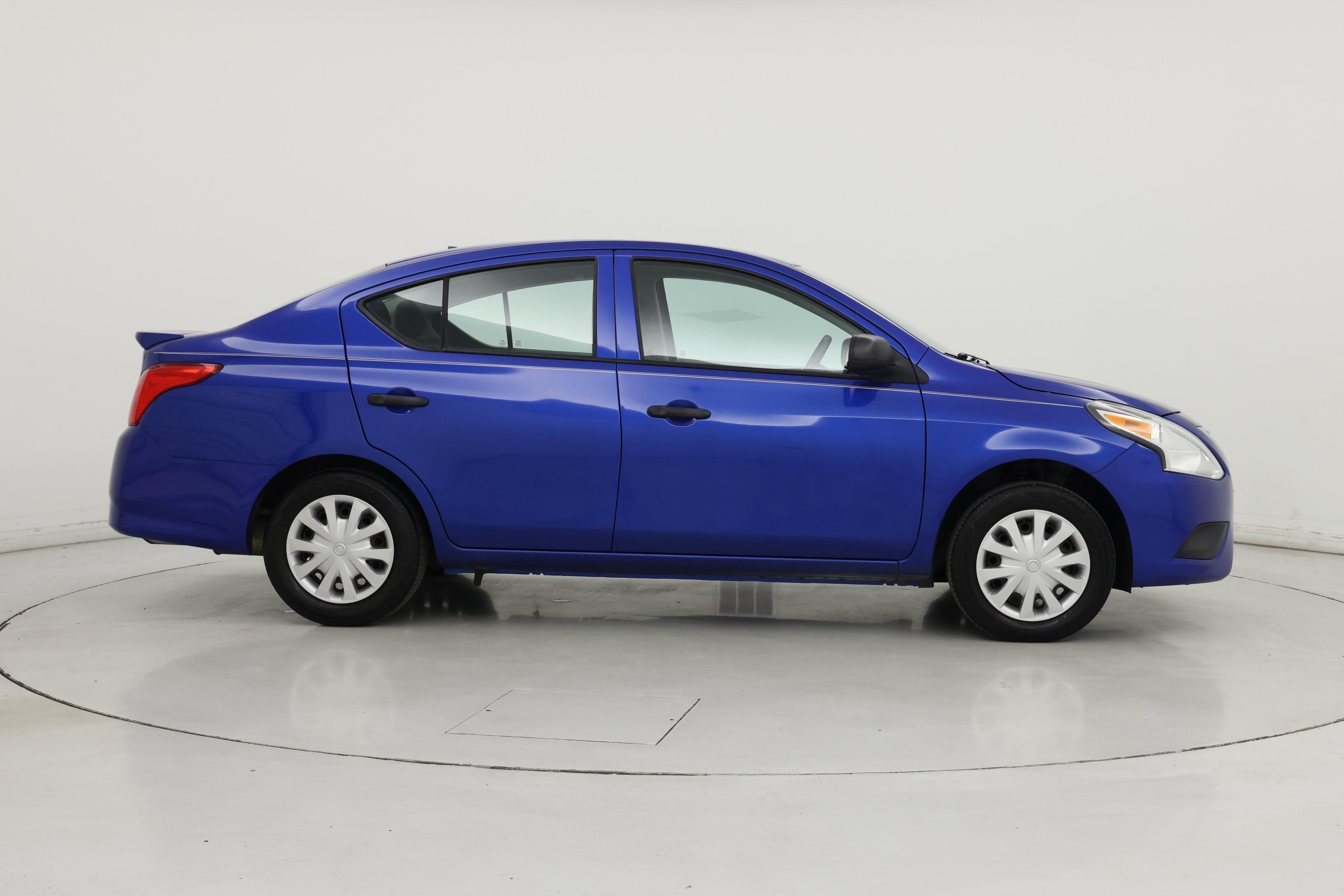 Thumbnail: 2015 Nissan Versa - 7
