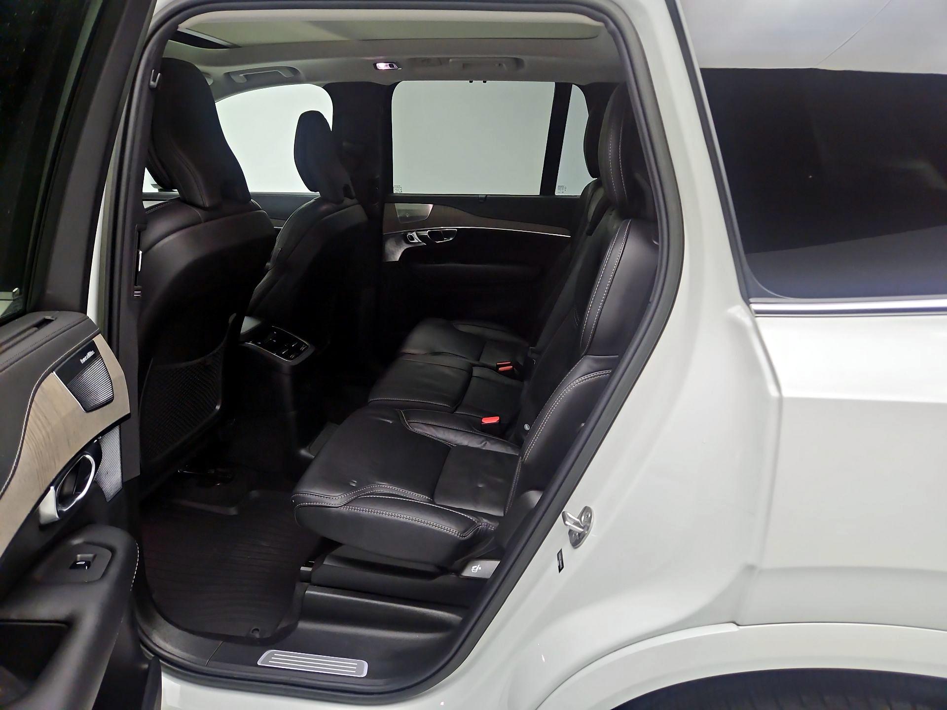Thumbnail: 2022 Volvo XC90 - 20