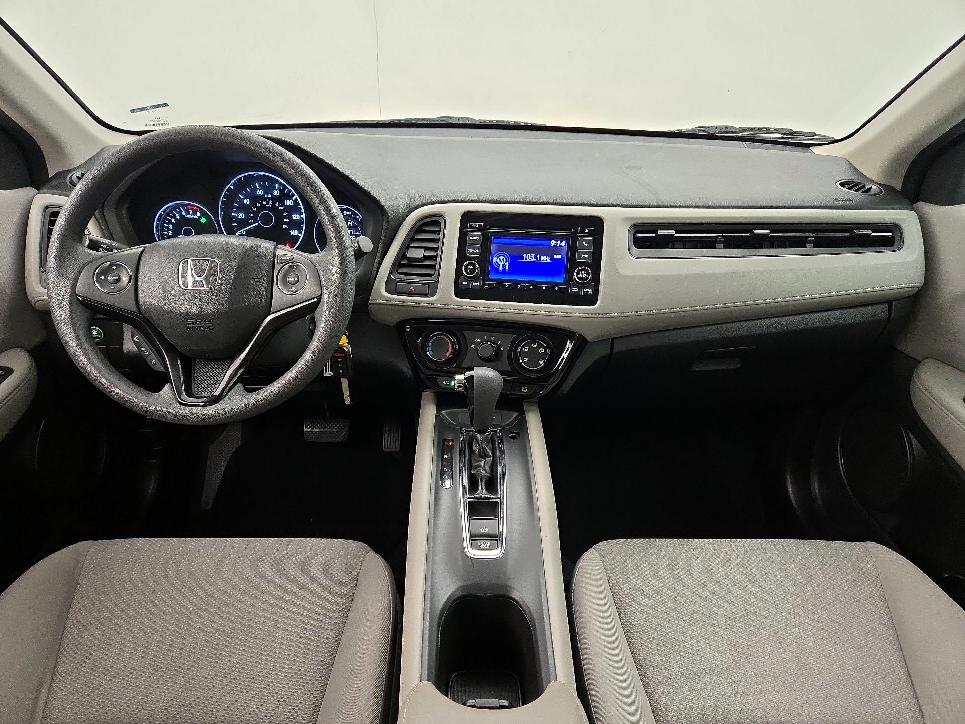 Thumbnail: 2016 Honda HR-V - 9