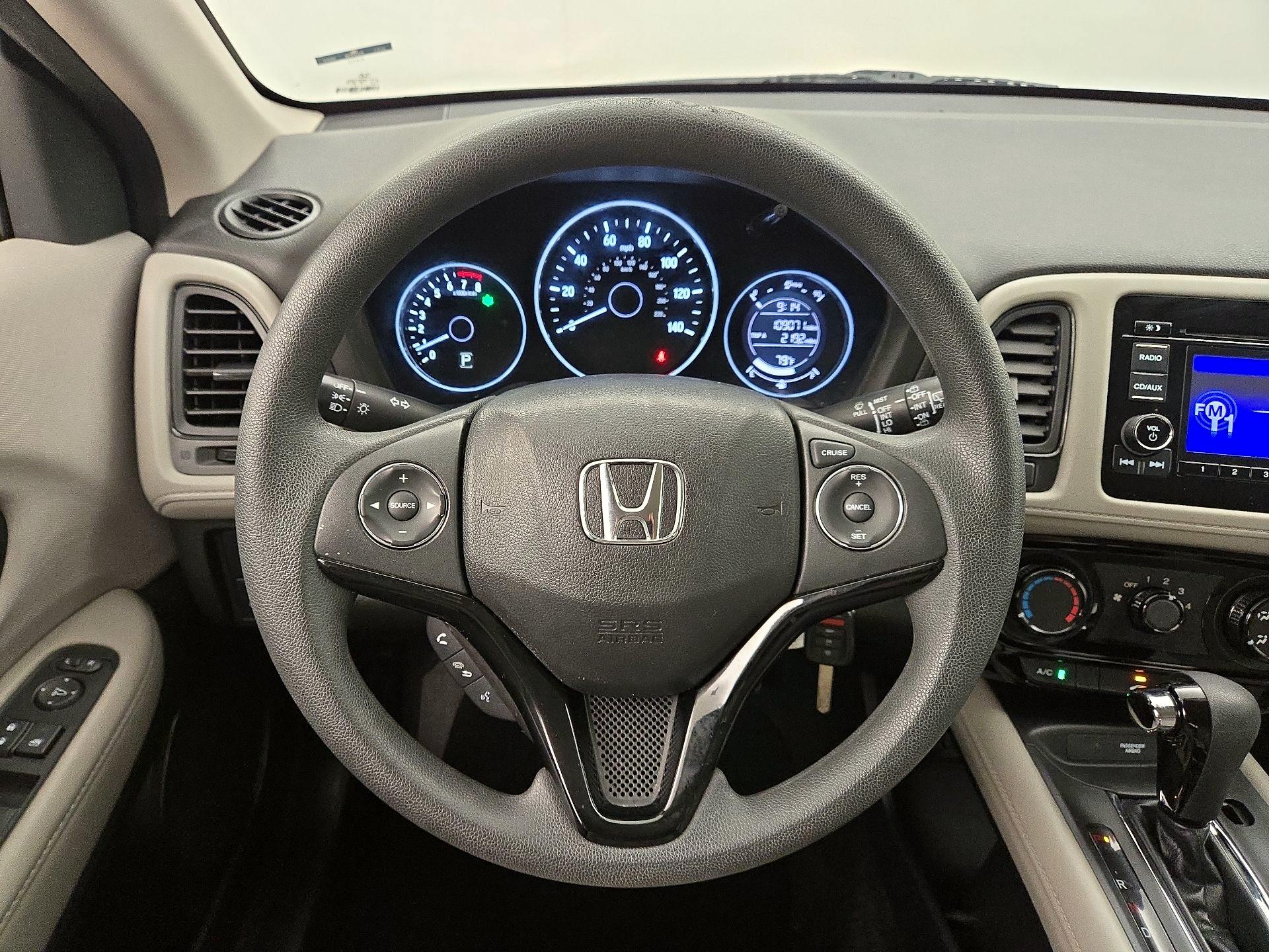 Thumbnail: 2016 Honda HR-V - 10