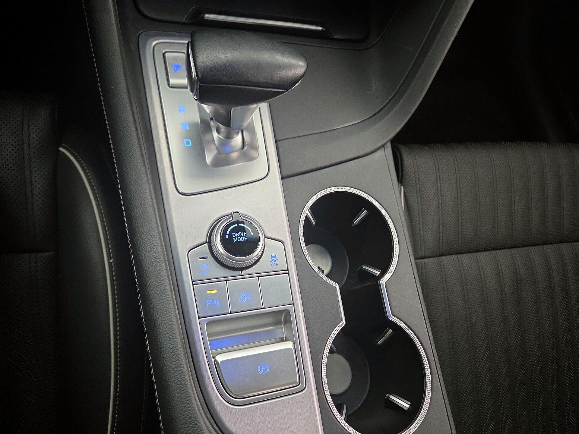 Thumbnail: 2021 Genesis G70 - 18