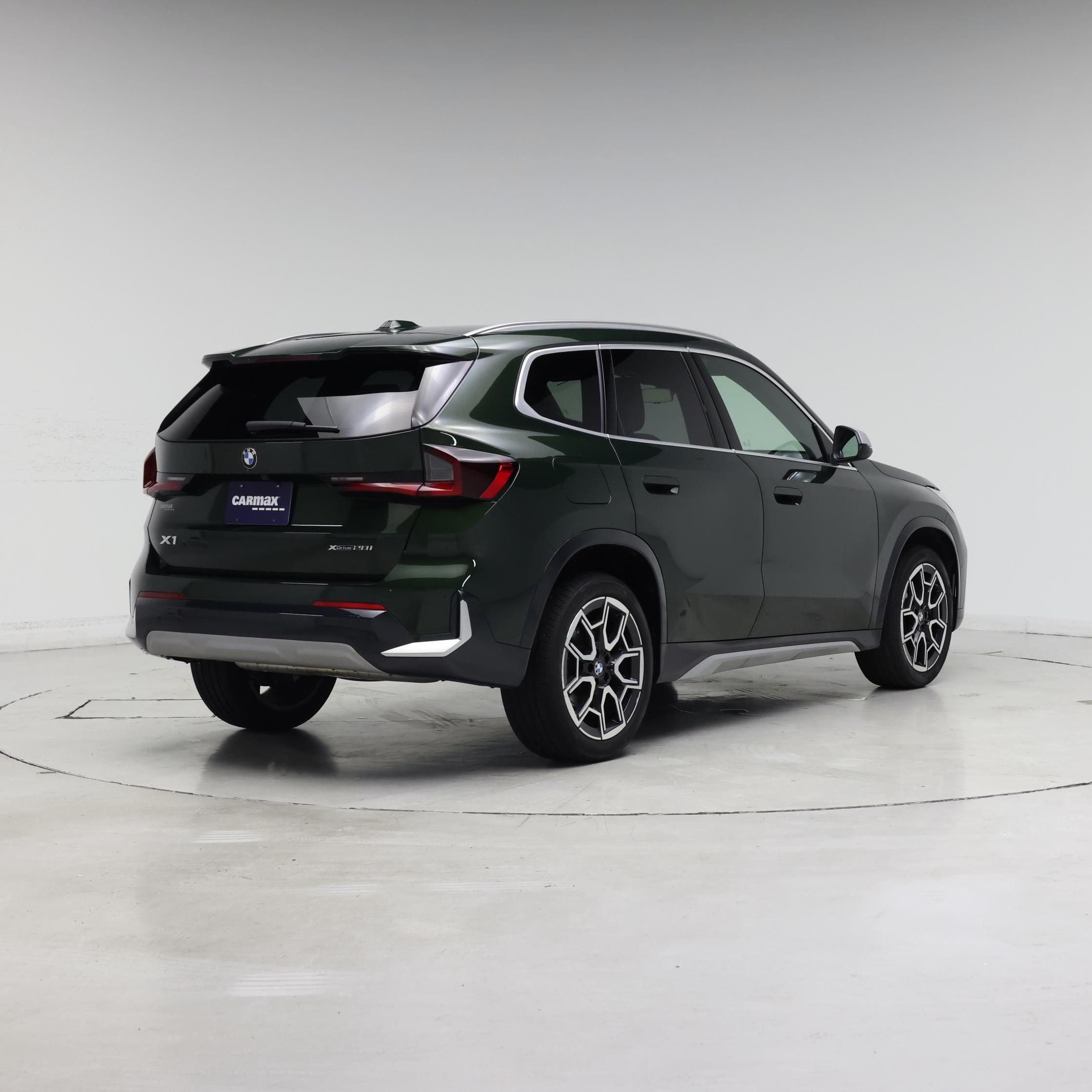 Thumbnail: 2024 BMW X1 - 8