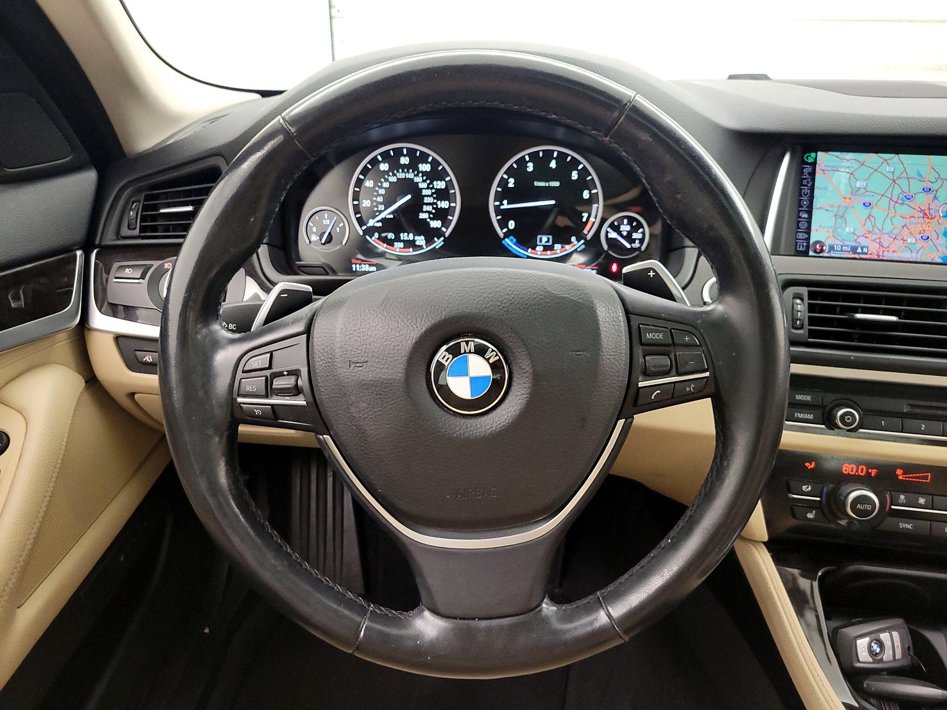 Thumbnail: 2016 BMW 5 Series - 10