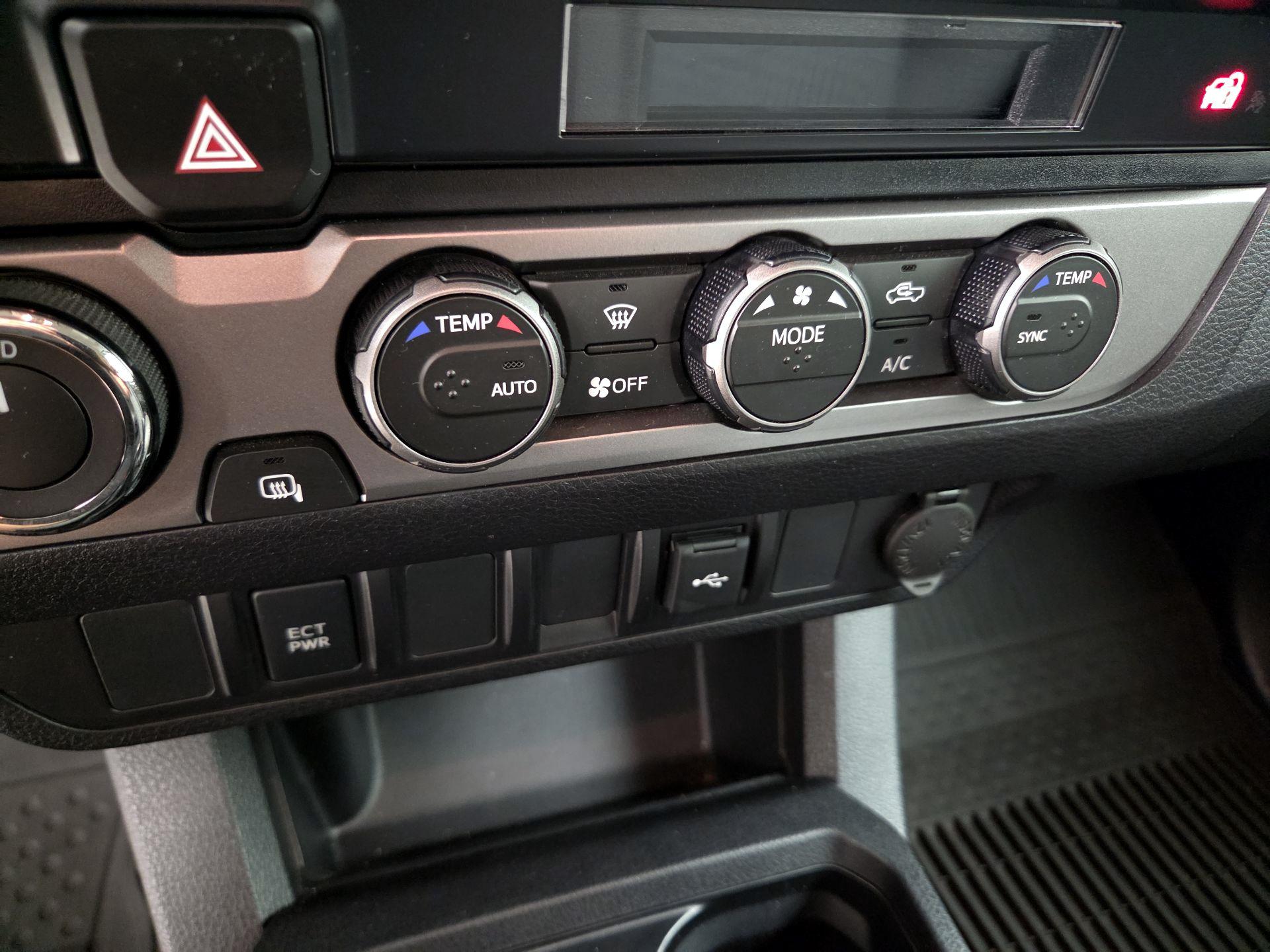 Thumbnail: 2023 Toyota Tacoma - 16
