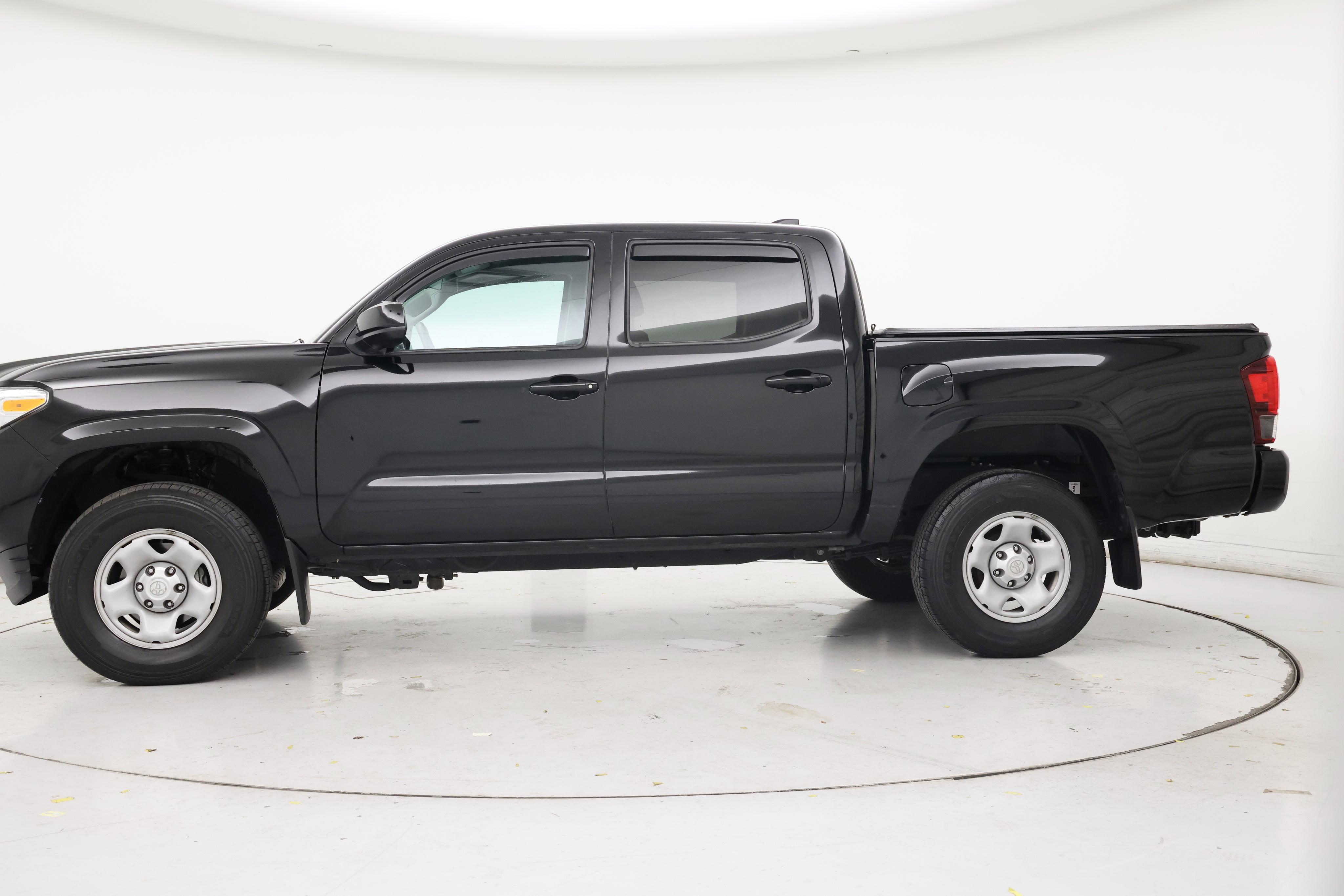 Thumbnail: 2023 Toyota Tacoma - 3