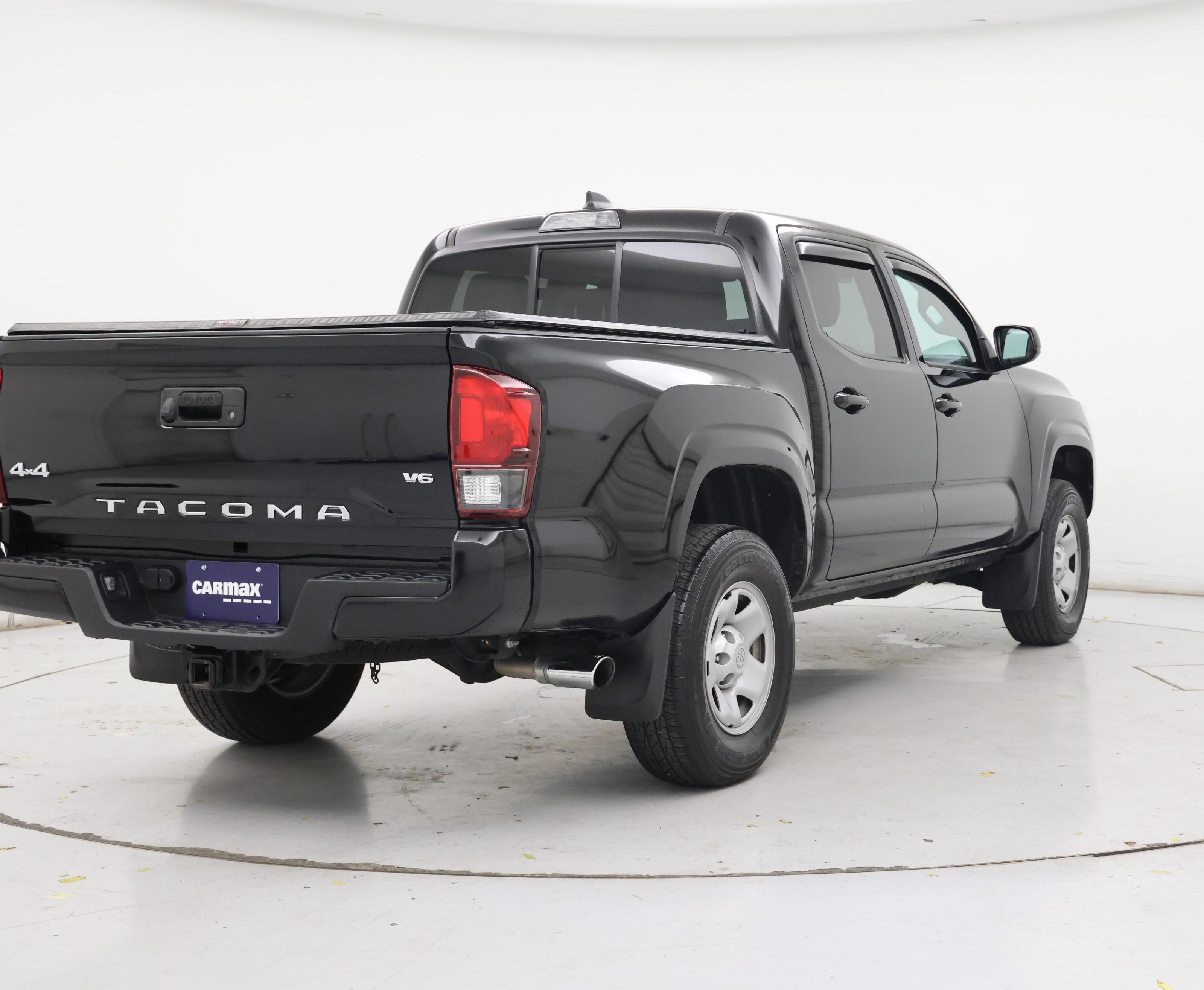 Thumbnail: 2023 Toyota Tacoma - 8