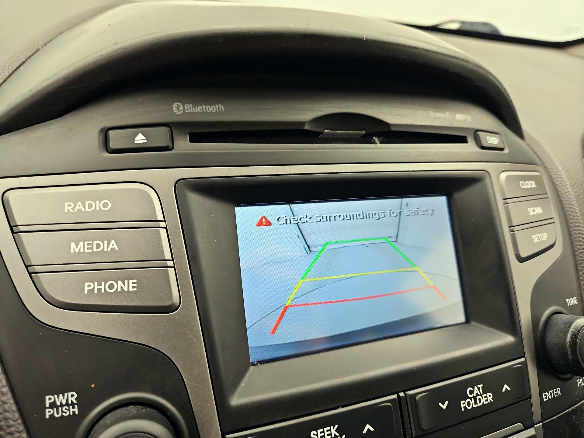 Thumbnail: 2014 Hyundai Tucson - 14