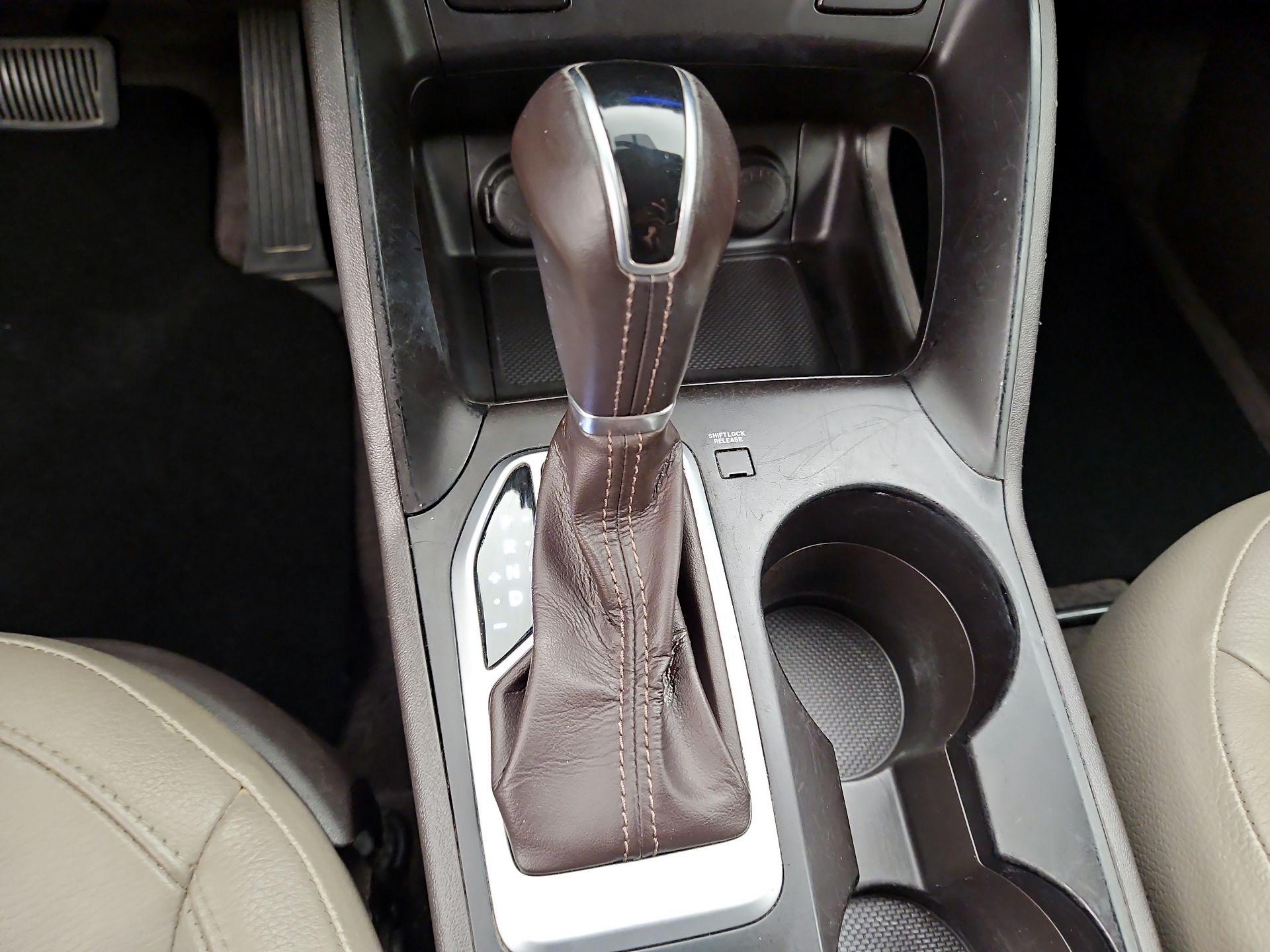 Thumbnail: 2014 Hyundai Tucson - 17