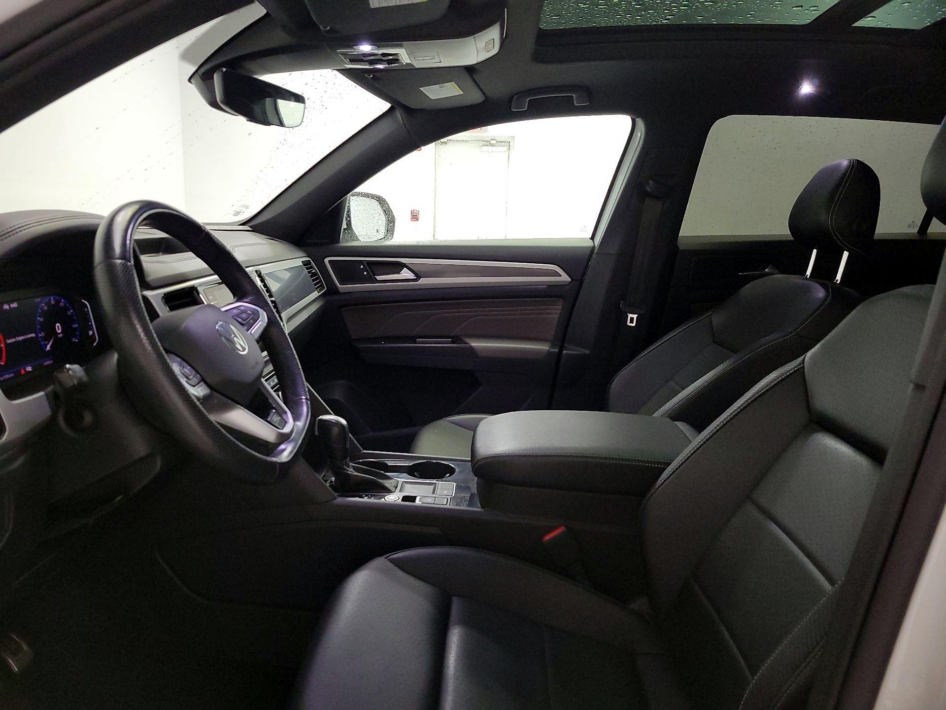 Thumbnail: 2021 Volkswagen Atlas - 11