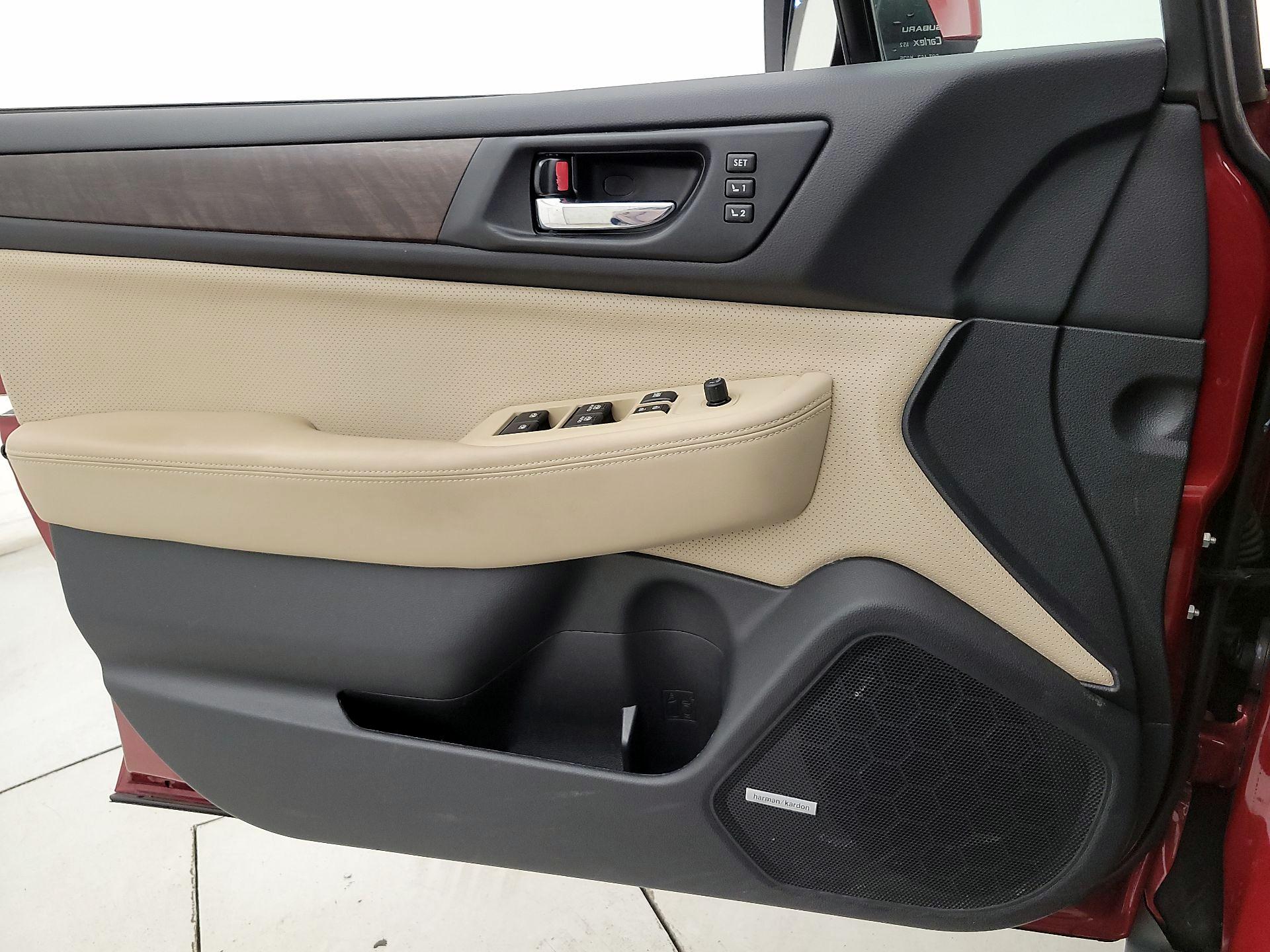 Thumbnail: 2015 Subaru Outback - 12