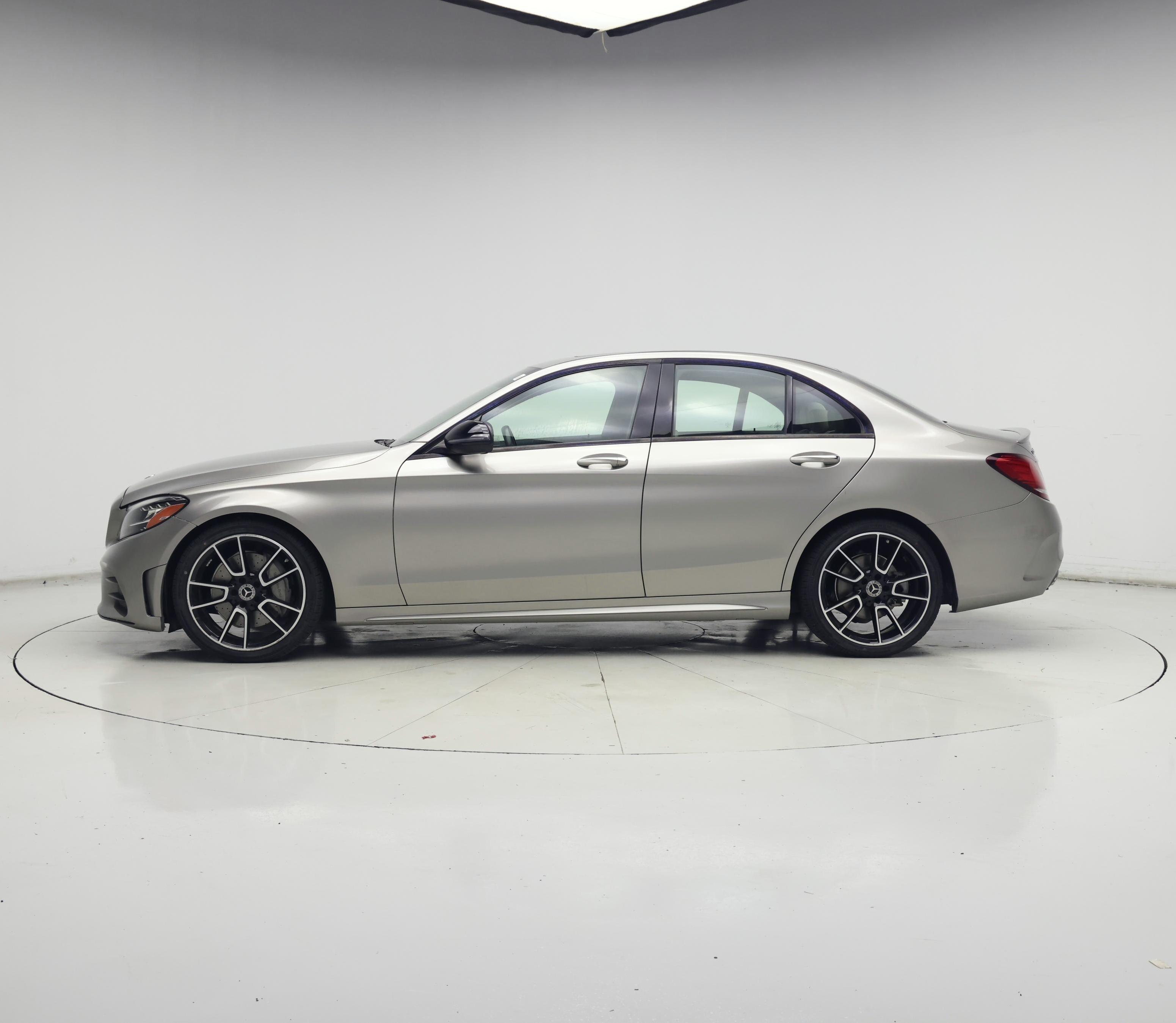 Thumbnail: 2020 Mercedes-Benz C-Class - 3