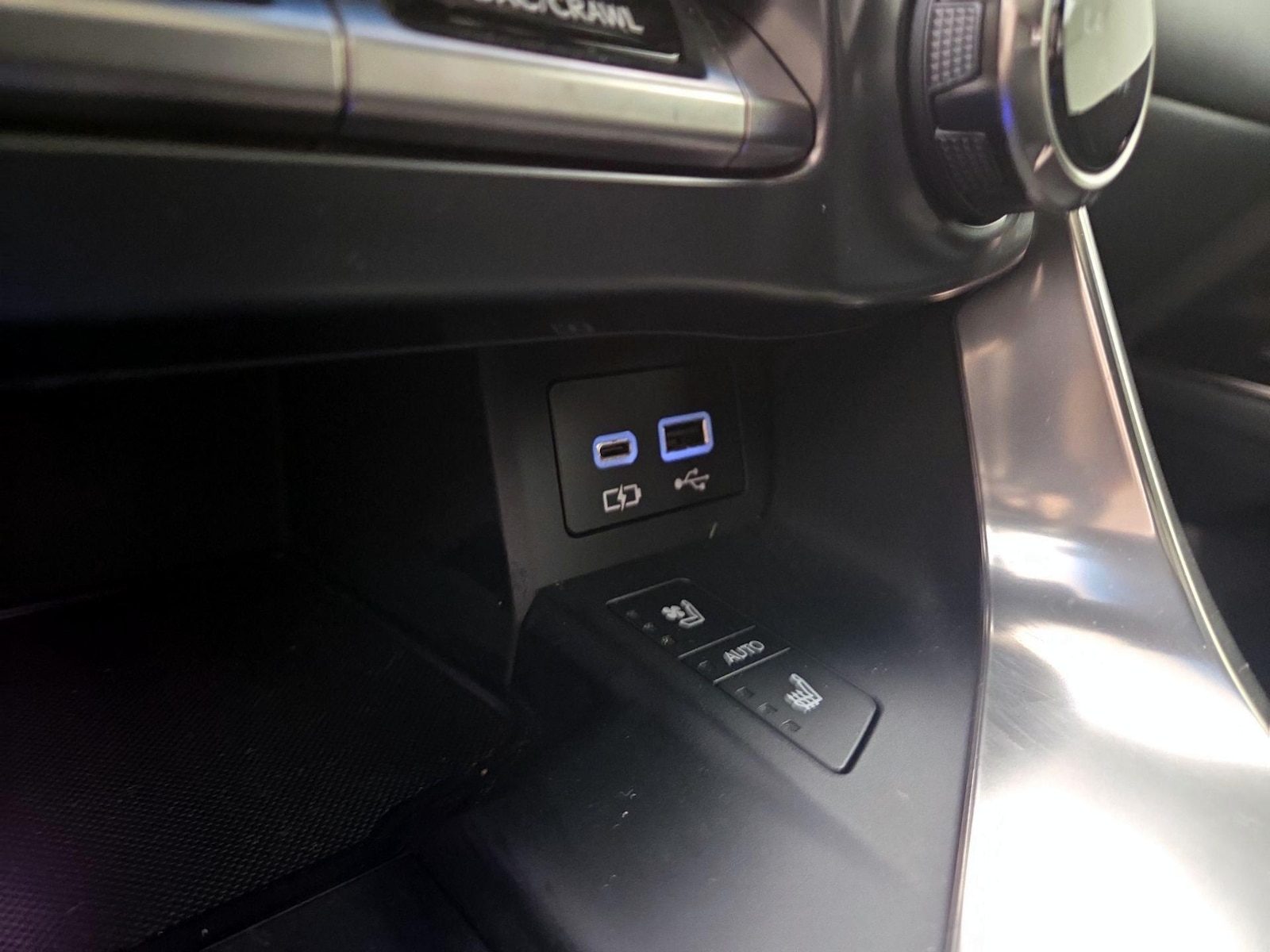 2024 Lexus LX Premium - Photo 20