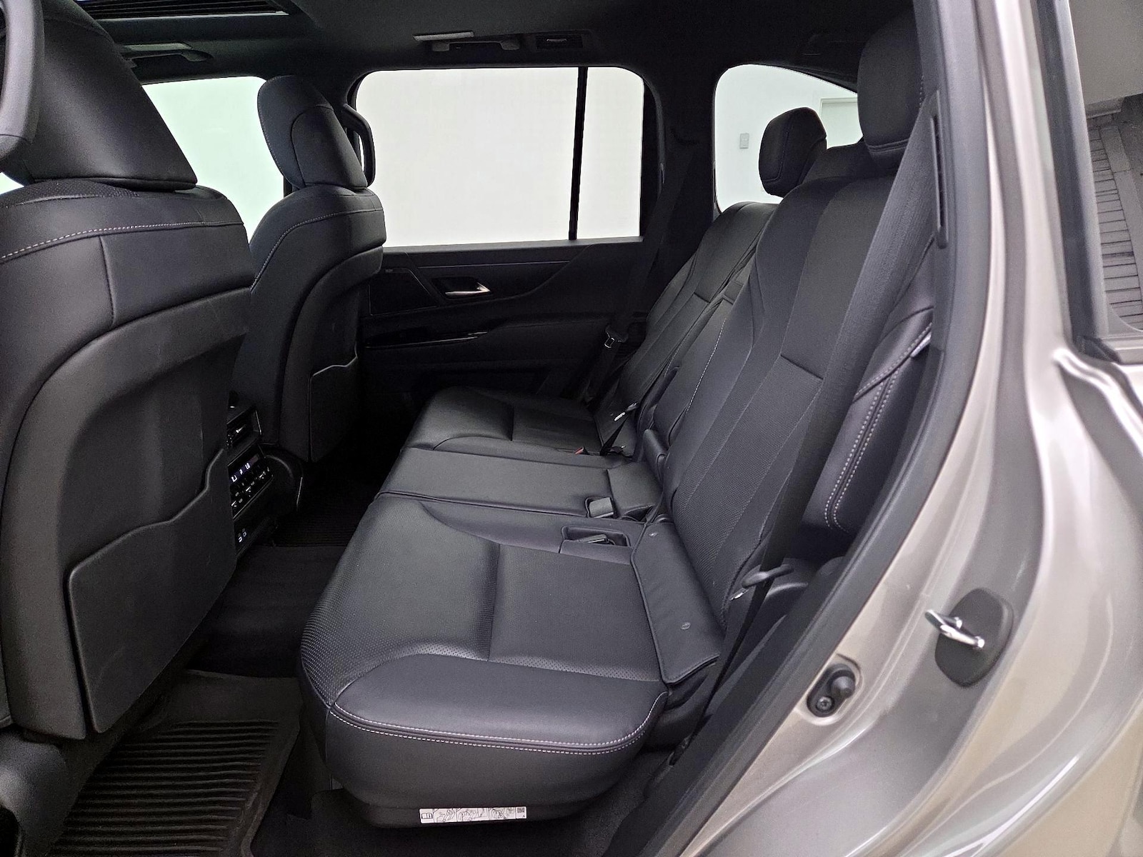 2024 Lexus LX Premium - Photo 22