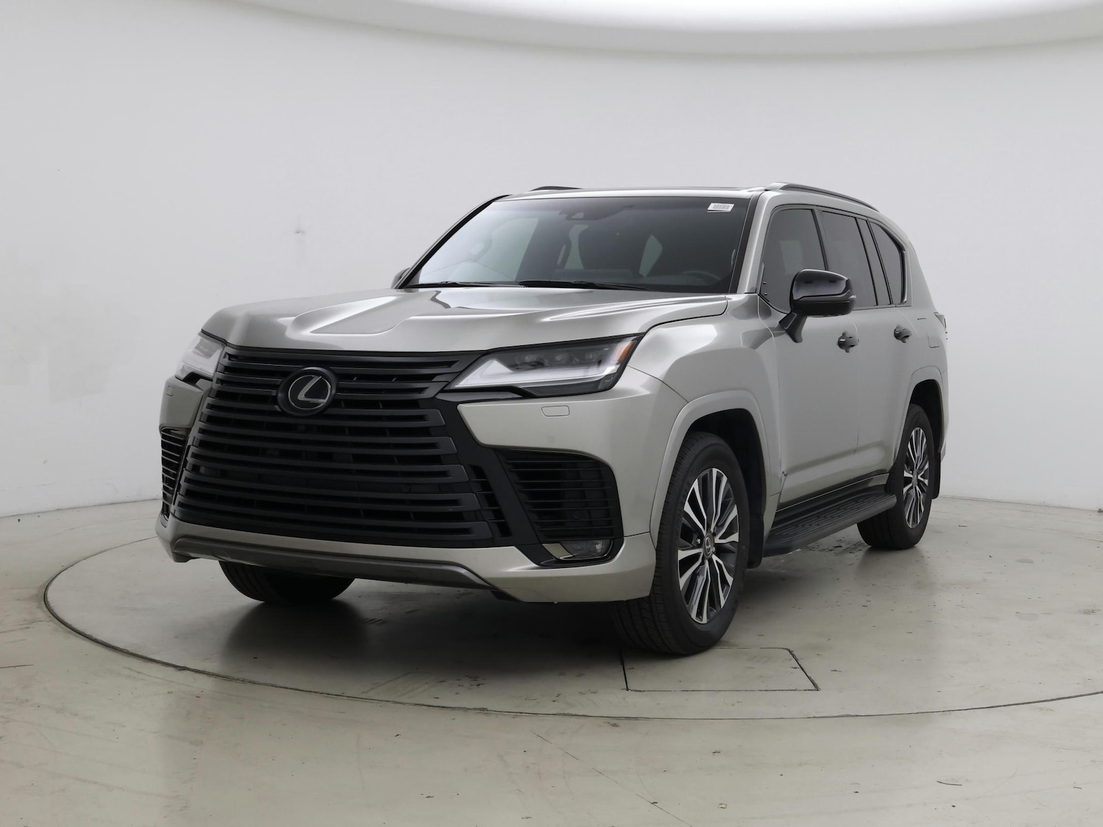 2024 Lexus LX Premium - Photo 5