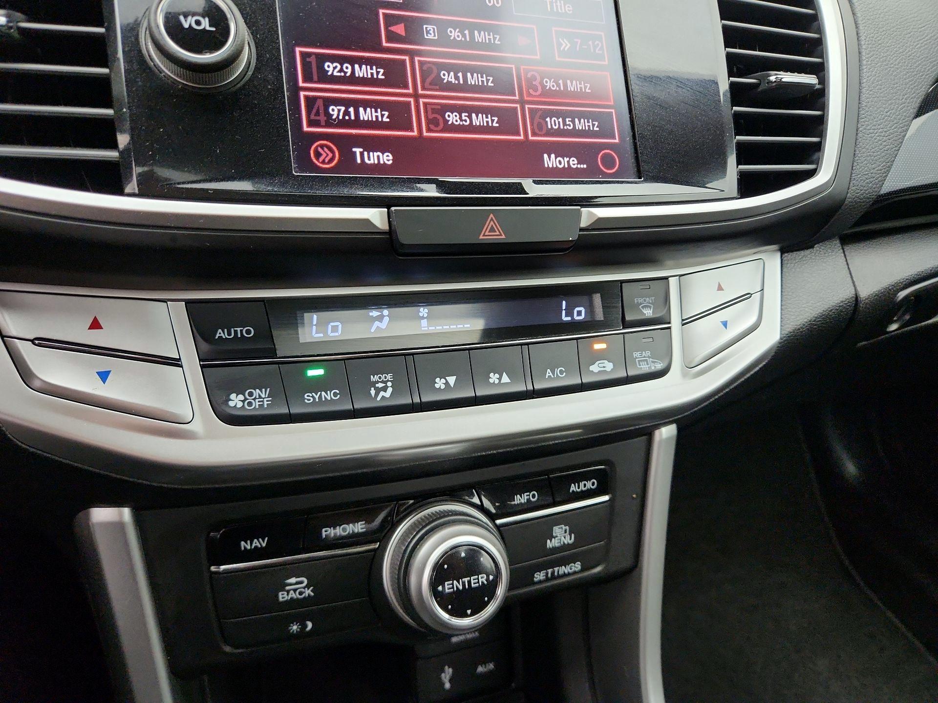 Thumbnail: 2015 Honda Accord - 16