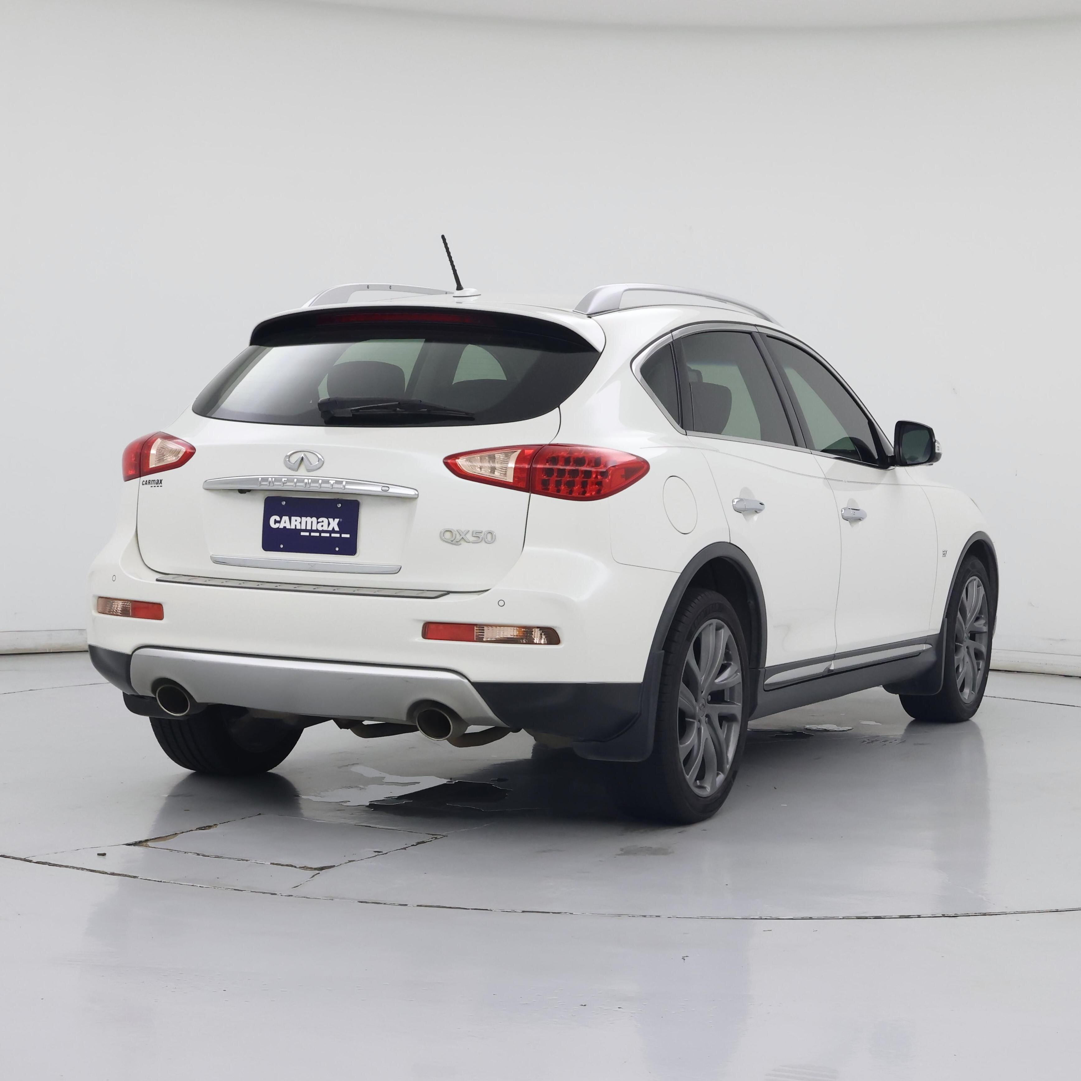 Thumbnail: 2017 INFINITI QX50 - 8