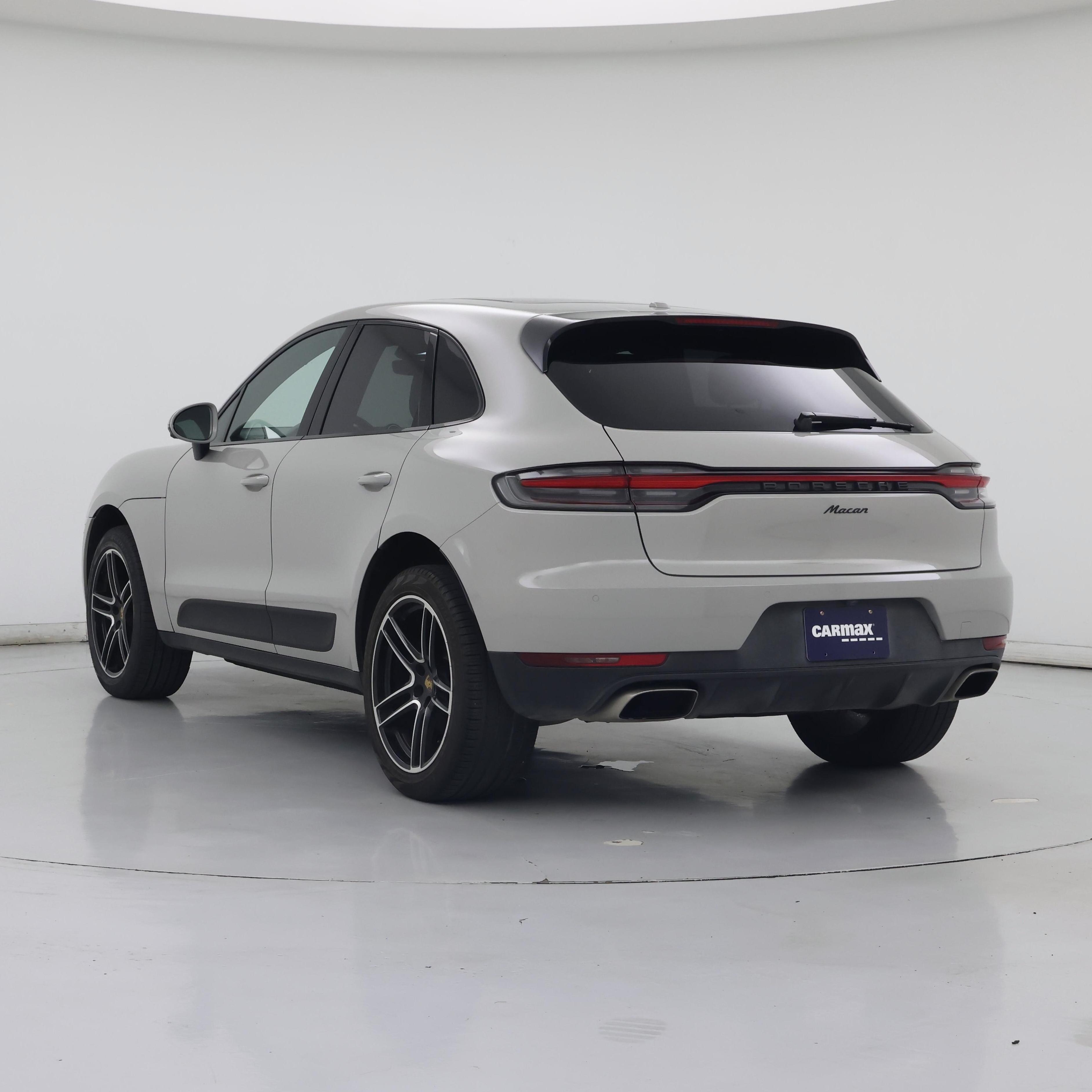 Thumbnail: 2021 Porsche Macan - 2