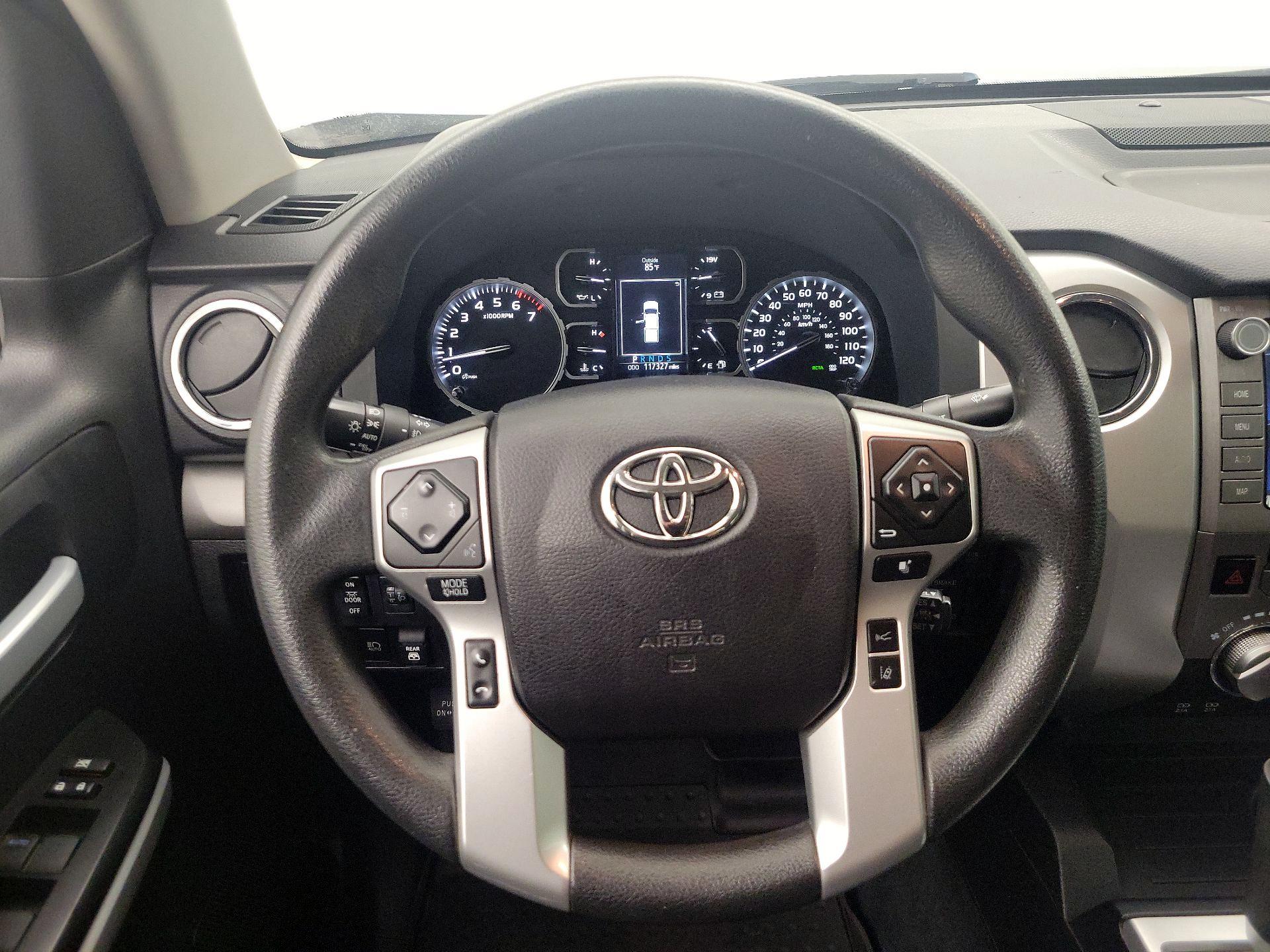 Thumbnail: 2021 Toyota Tundra - 10