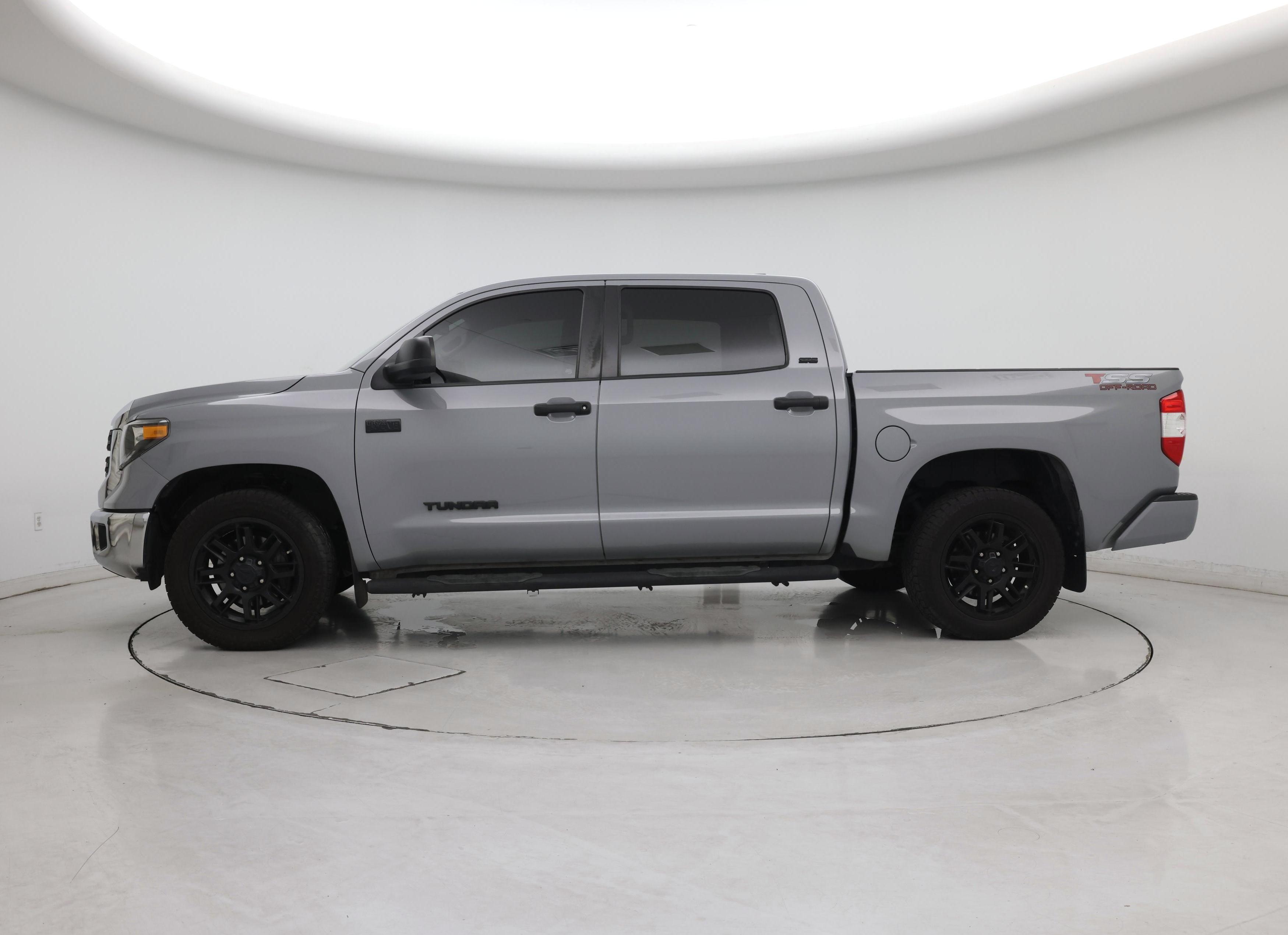 Thumbnail: 2021 Toyota Tundra - 3