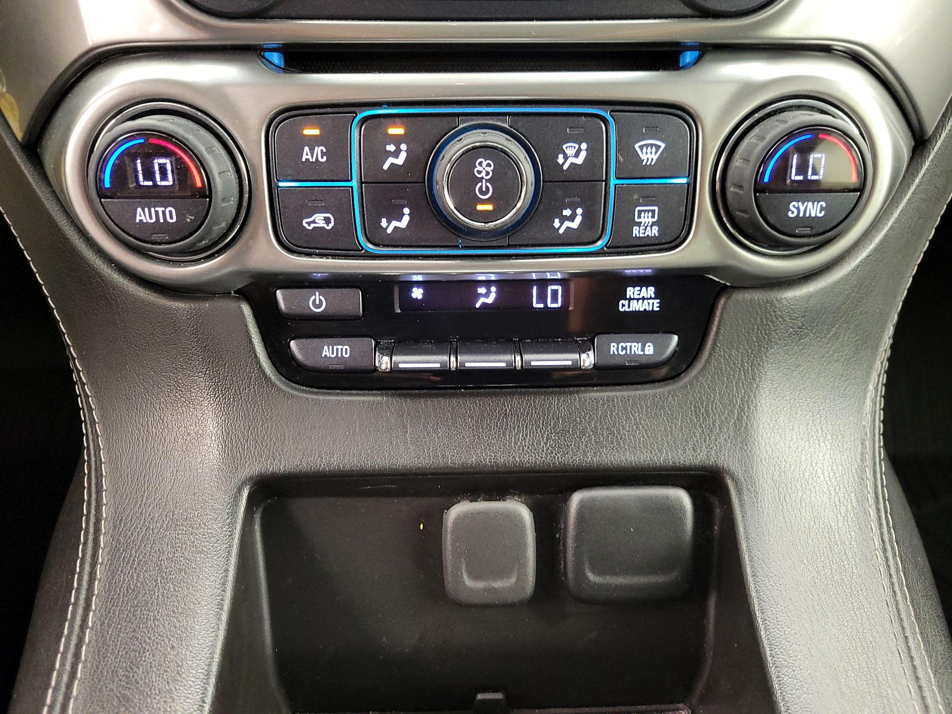 Thumbnail: 2017 Chevrolet Tahoe - 16