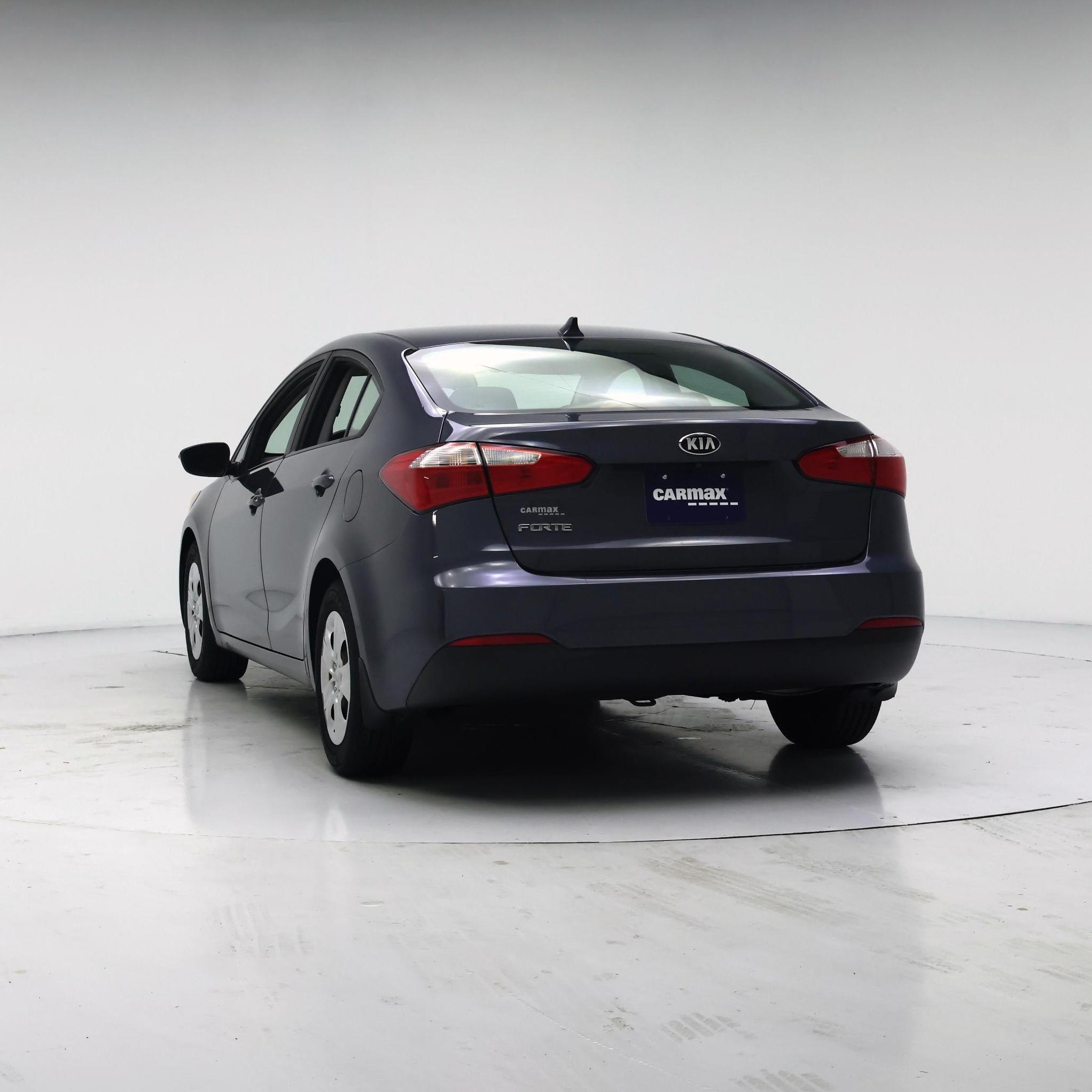 Thumbnail: 2016 Kia Forte - 2