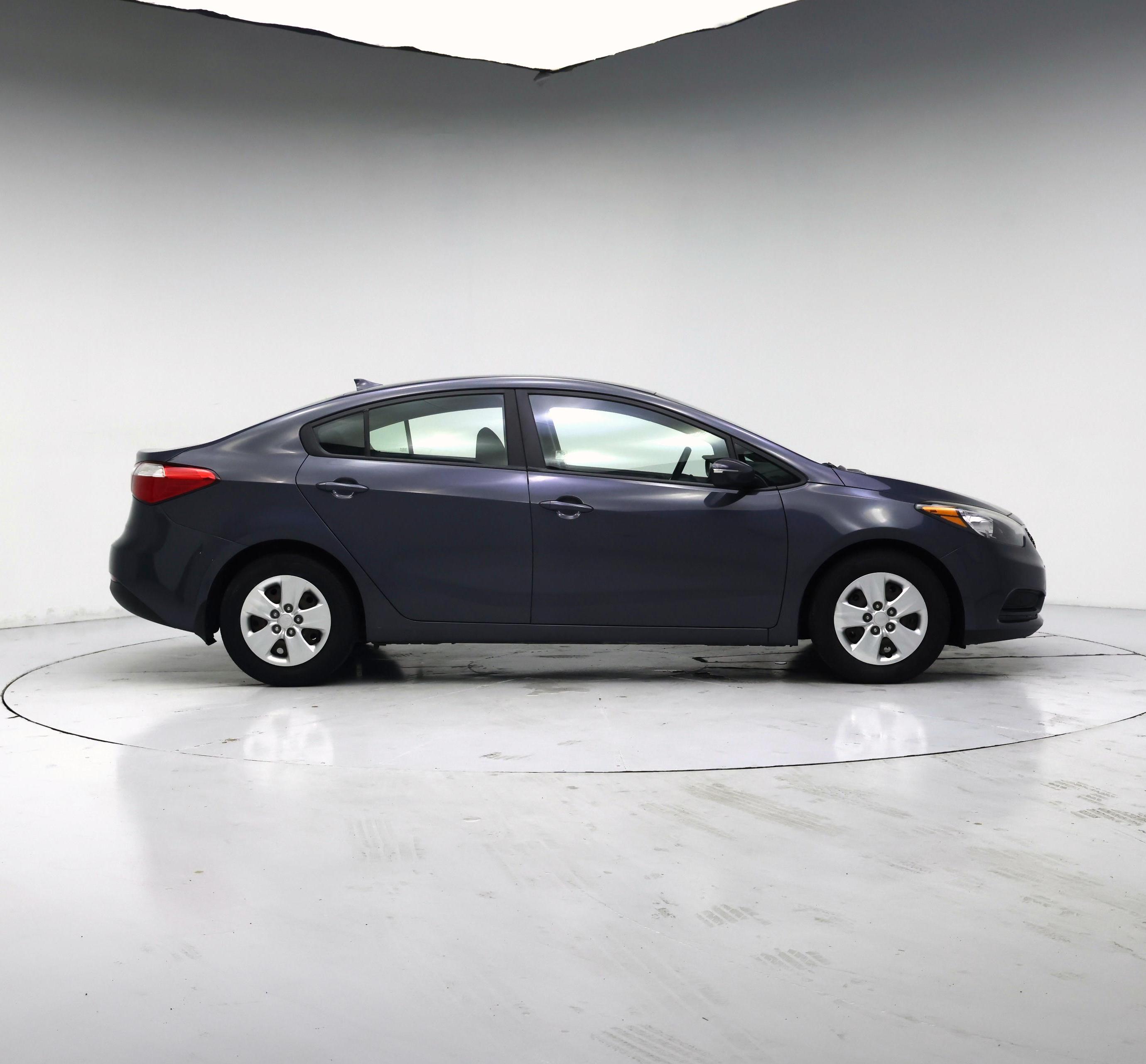 Thumbnail: 2016 Kia Forte - 7